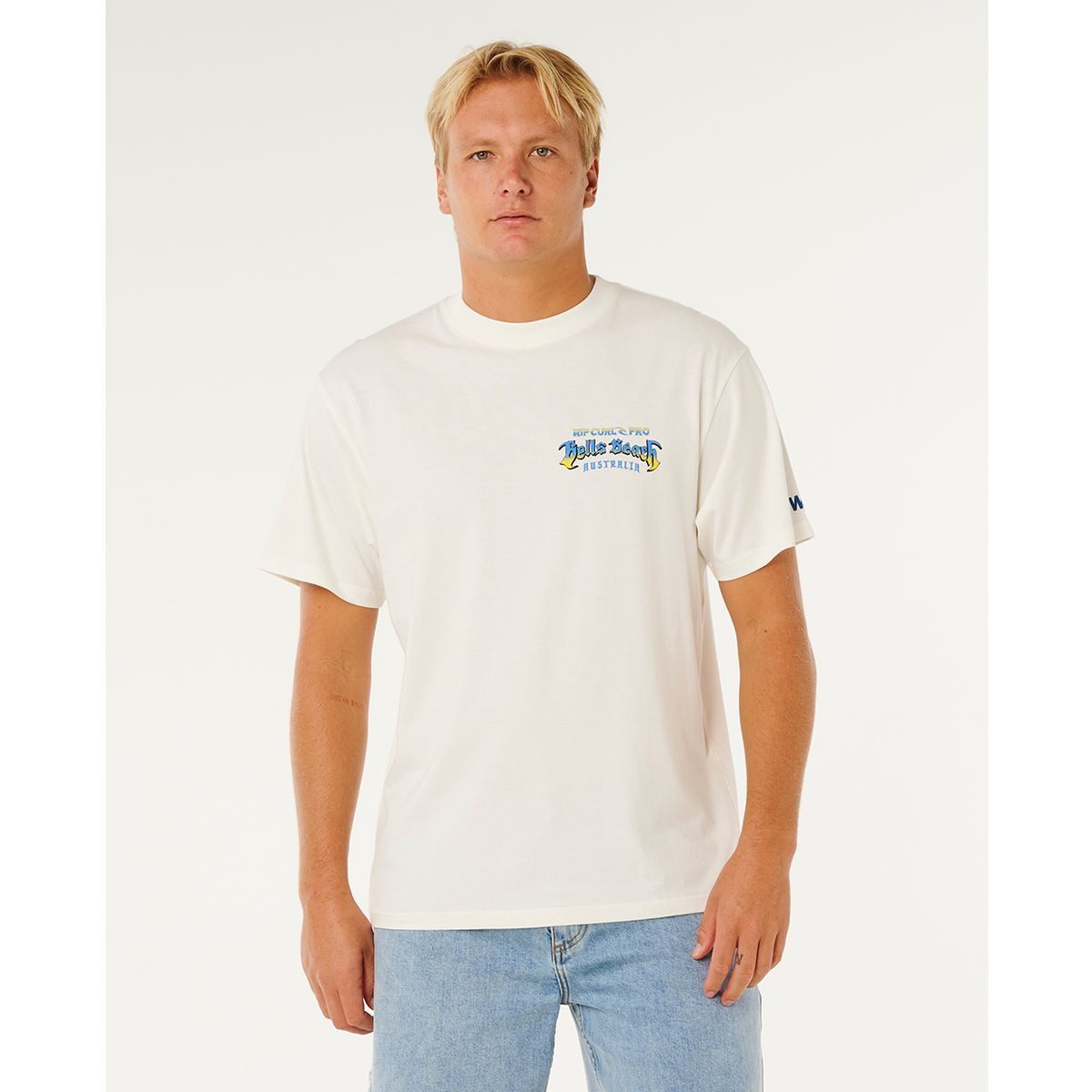 Rip Curl Kurzarmshirt Bells Pro 26 Event Tee Perfektes T-Shirt für Wassersport mit stilvollen Drucken und gewebtem