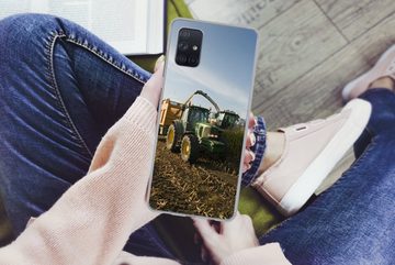 MuchoWow Handyhülle Traktor - Anhänger - Mais - Grün - Landleben, Handyhülle Samsung Galaxy A51, Smartphone-Bumper, Print, Handy