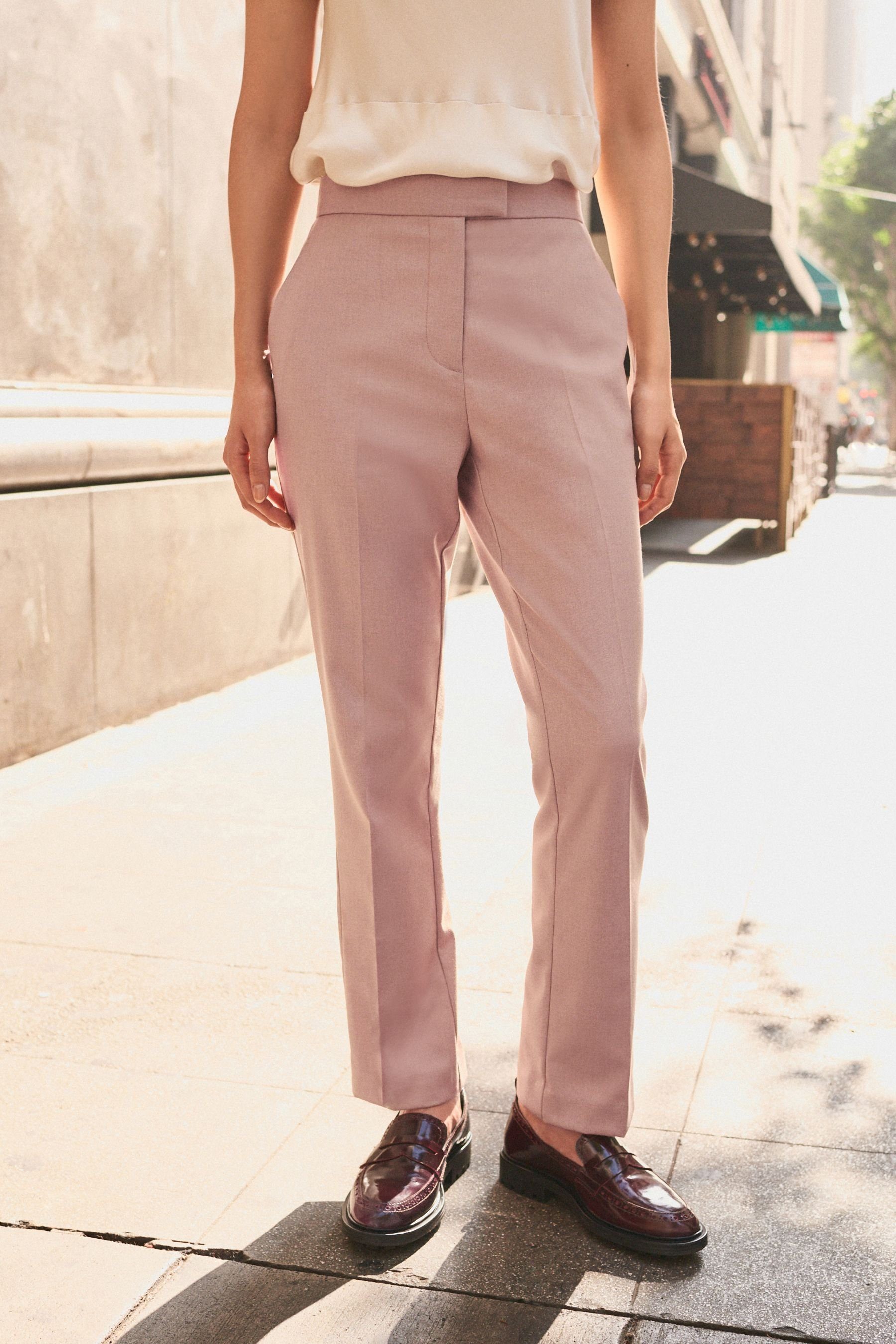 geradem (1-tlg) Next Pink Tailored-Fit-Hose Beinschnitt mit Stoffhose