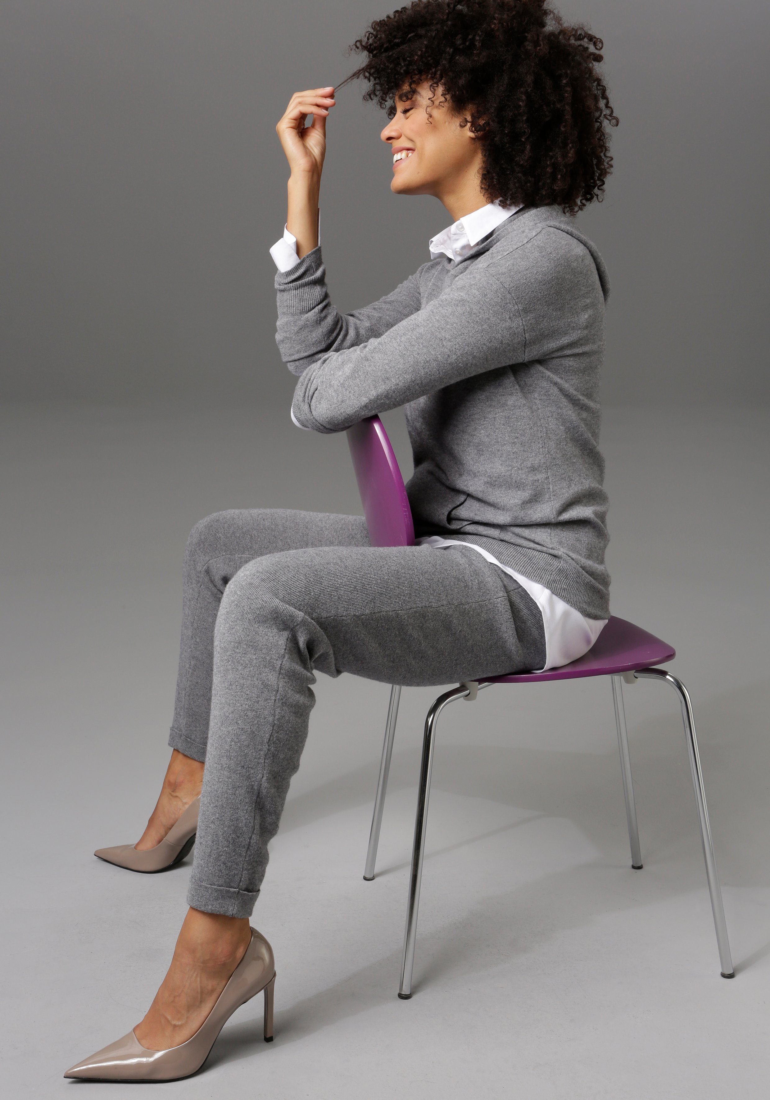 Aniston CASUAL mit aufgesetzten 2 Taschen grau-meliert Strickhose