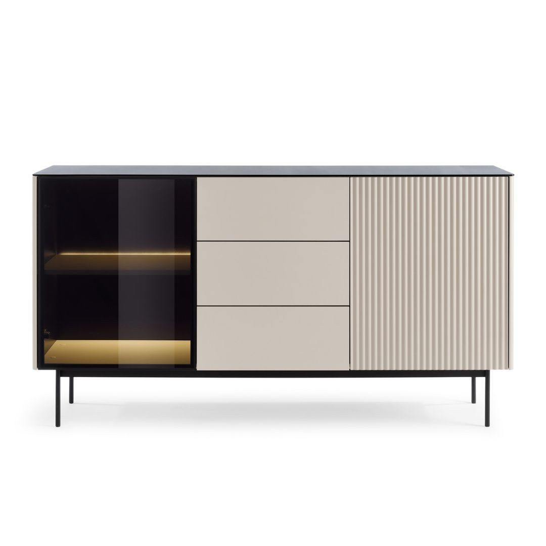 Compleo Kommode mit 3 Schubladen, 2 Türen, Elegant design CASA
