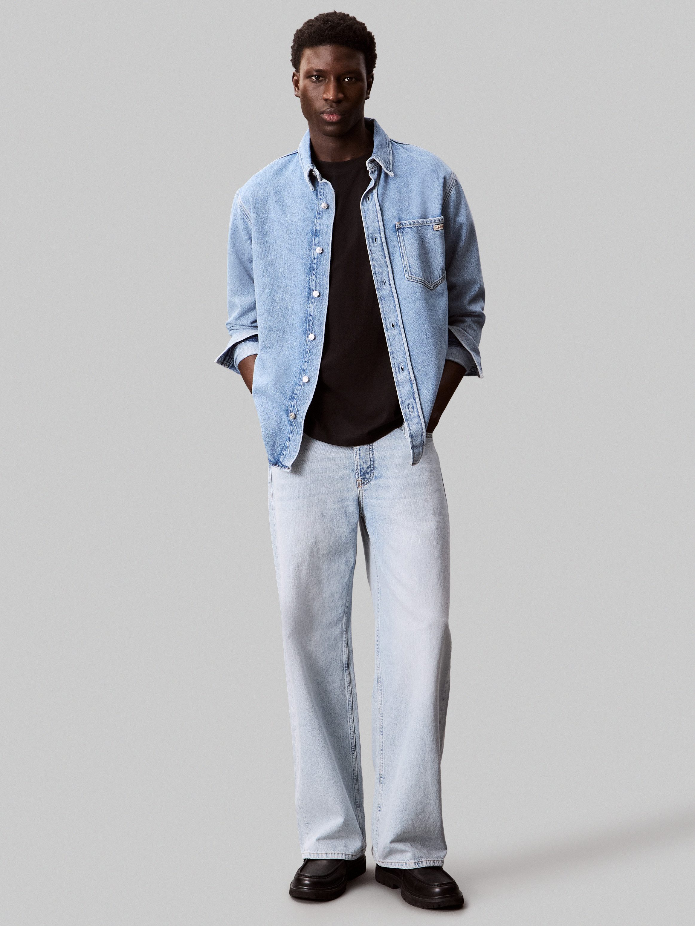 Calvin Klein Jeans T-Shirt A- SS REL SEASONAL MONOLOGO TEE Mit Rundhalsausschnitt