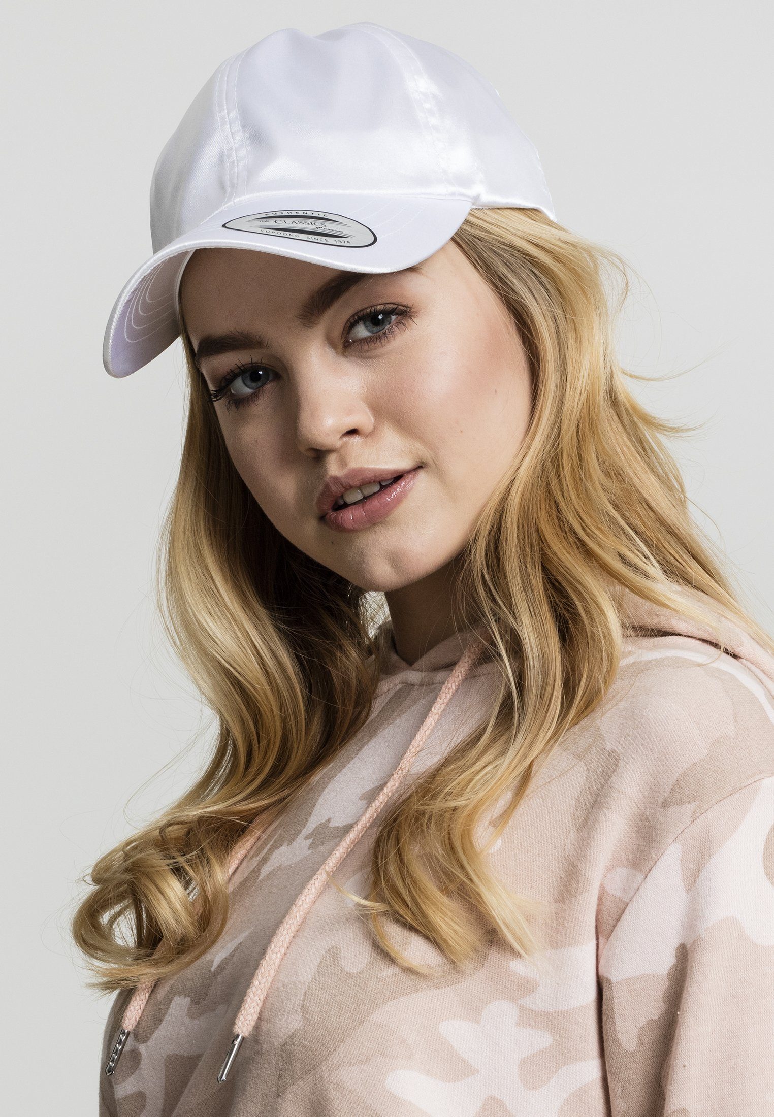 white Cap Satin Cap Flexfit Flex Low Accessoires Profile