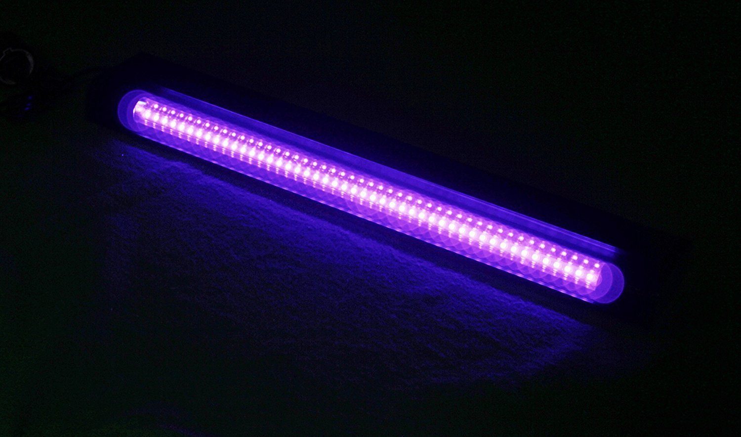 SATISFIRE UV Discolicht Schwarzlicht LED-UV-Röhre High Komplettset, Powerbruchsicher, 10W 60cm Schwarzlicht