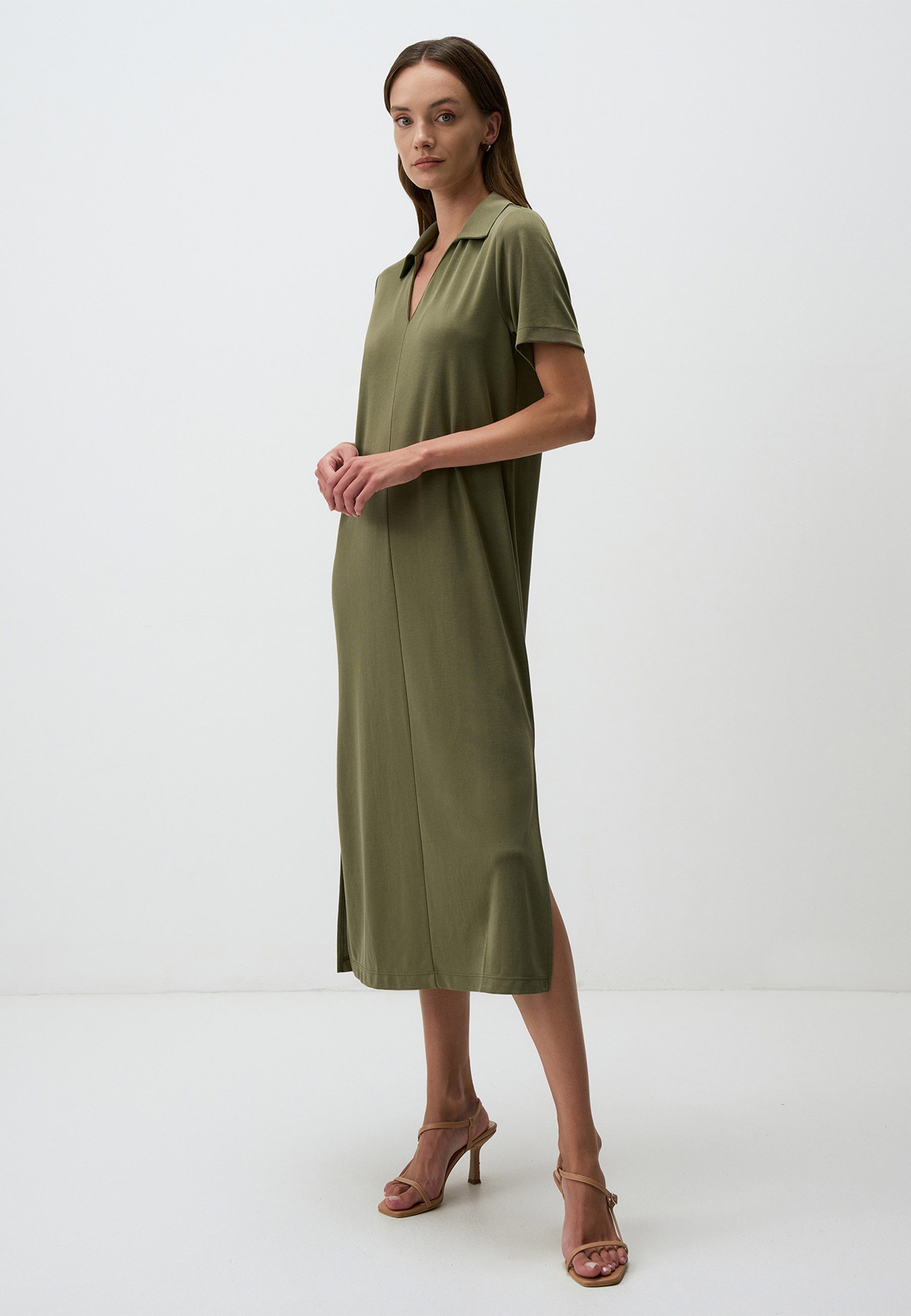 Midikleid