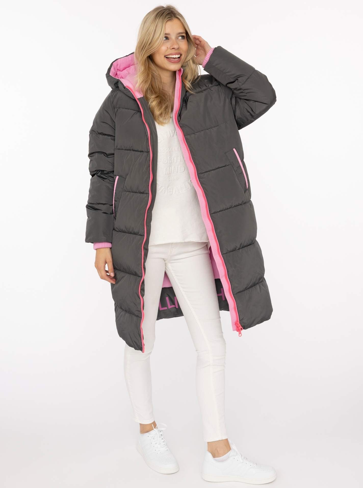 Zwillingsherz Steppmantel „Cozy“ Kapuze, farbliche Details, Reißverschluss, elastische Bündchen