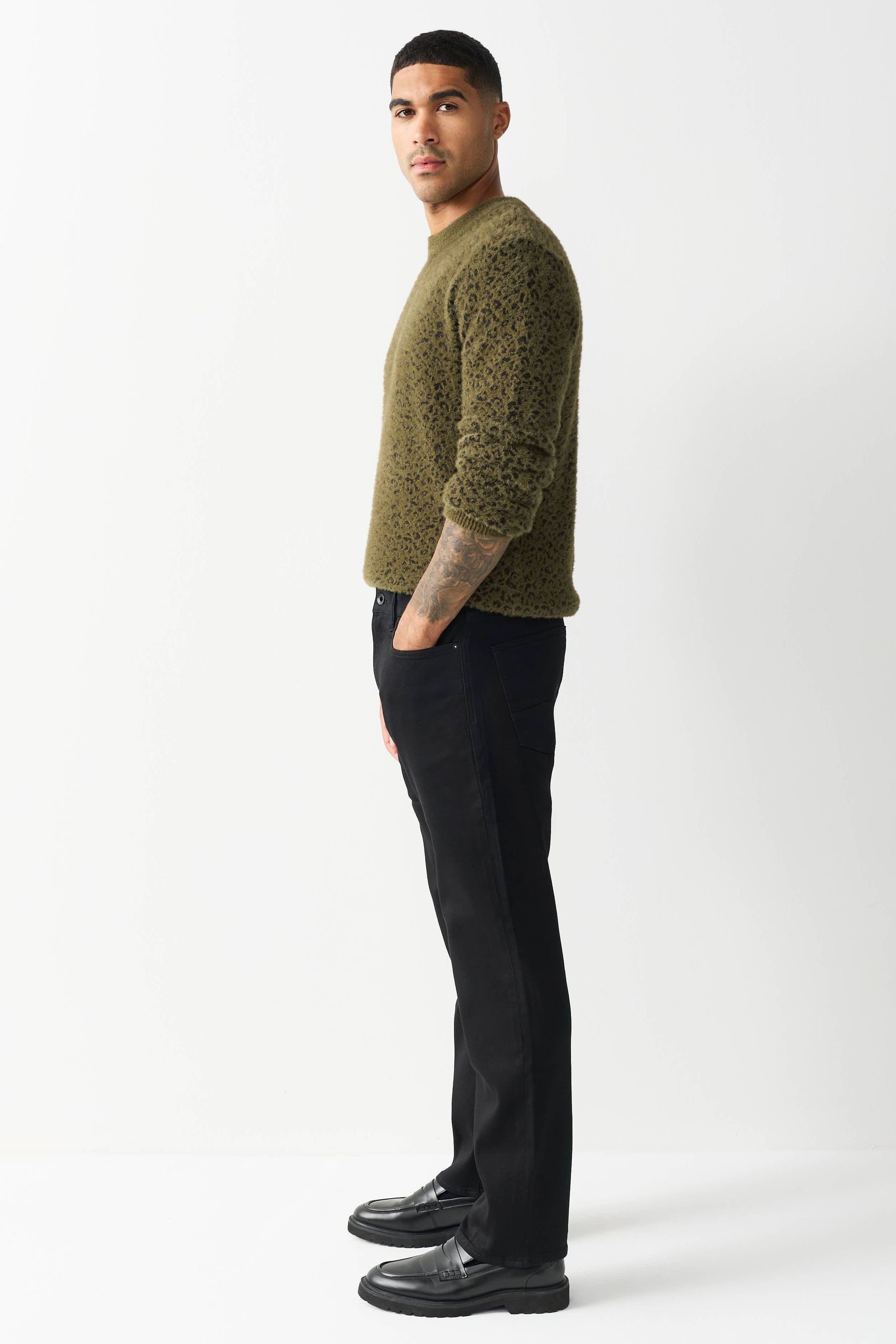 Next Straight-Jeans Straight Fit Jeans mit Comfort Stretch (1-tlg)