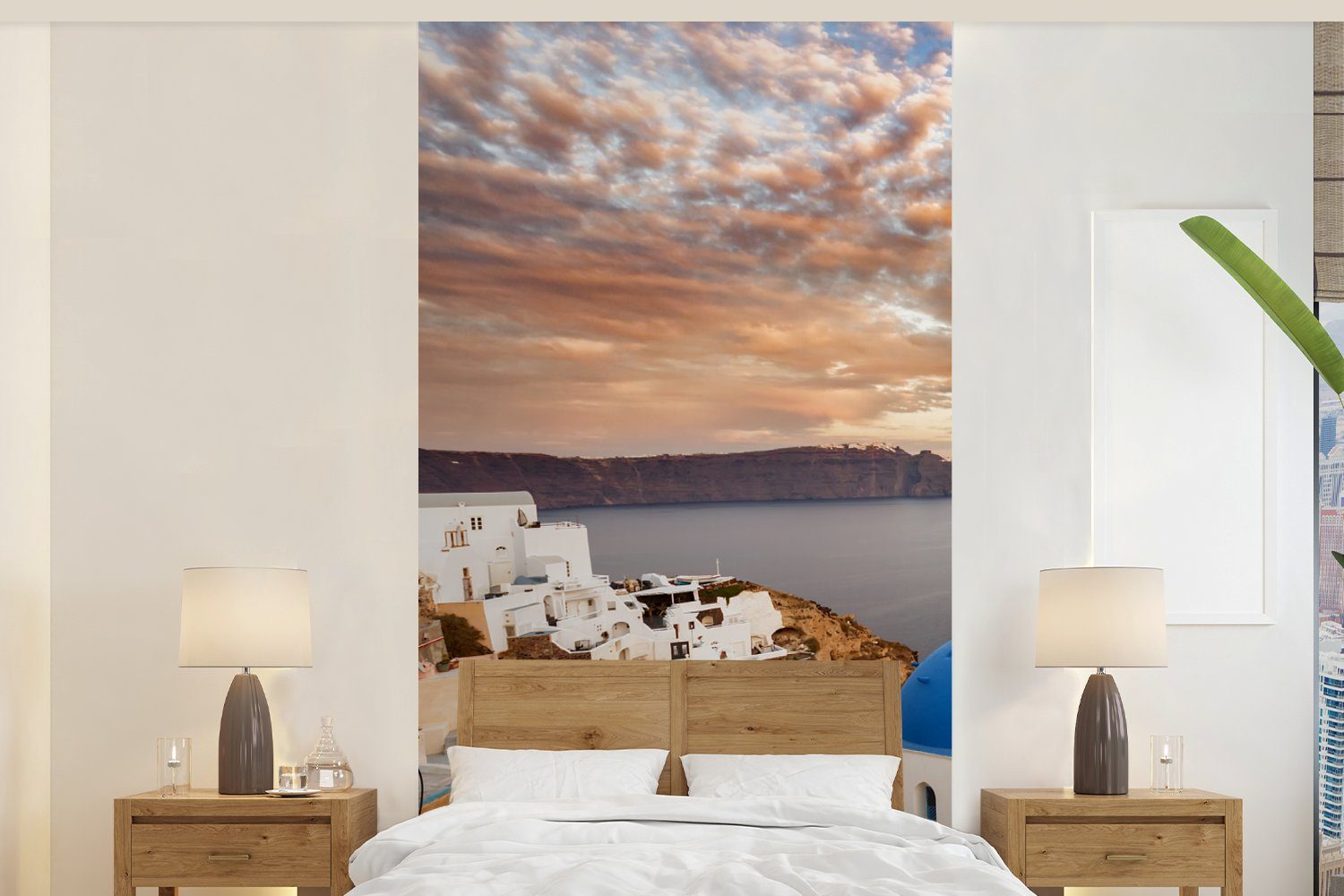 MuchoWow Fototapete Sonnenaufgang über dem Wasser in Oia Griechenland, Matt, bedruckt, (2 St), Vliestapete für Wohnzimmer Schlafzimmer Küche, Fototapete