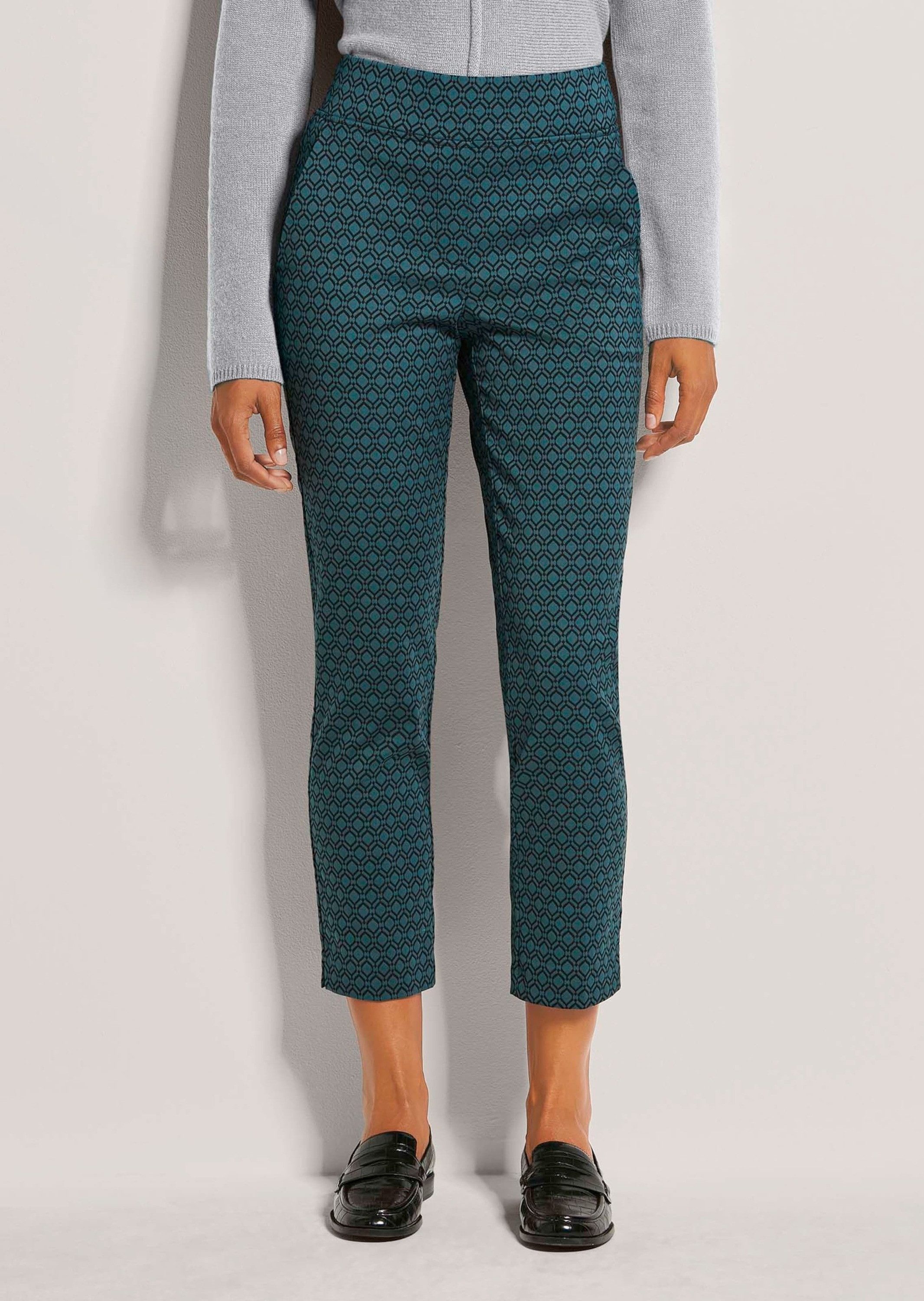 MADELEINE Stoffhose Bequeme Schlupfhose in gerader Form