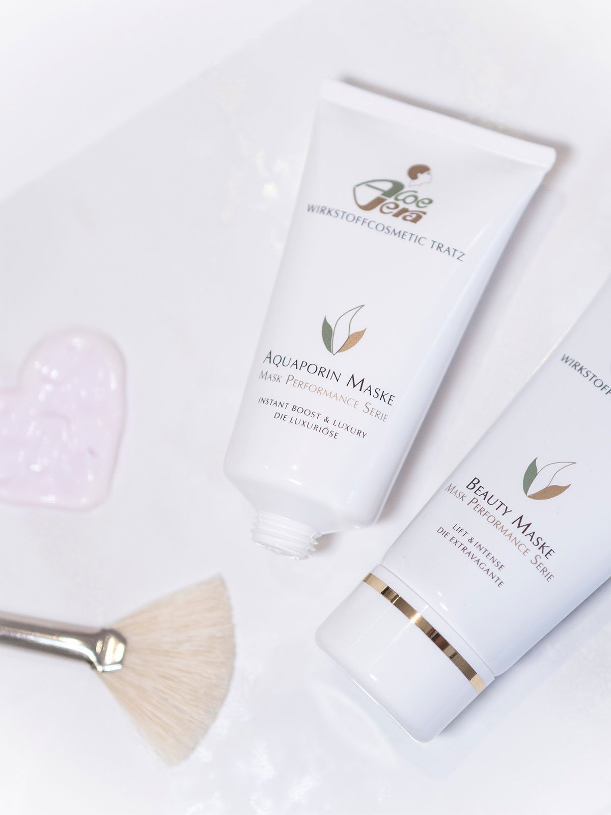 Aloe Vera Cosmetic Tratz Gesichtsmaske Beauty Maske MASK PERFORMANCE, 1-tlg., 40,3% Active Aloe Vera, Hilfe für müde und fahle Haut