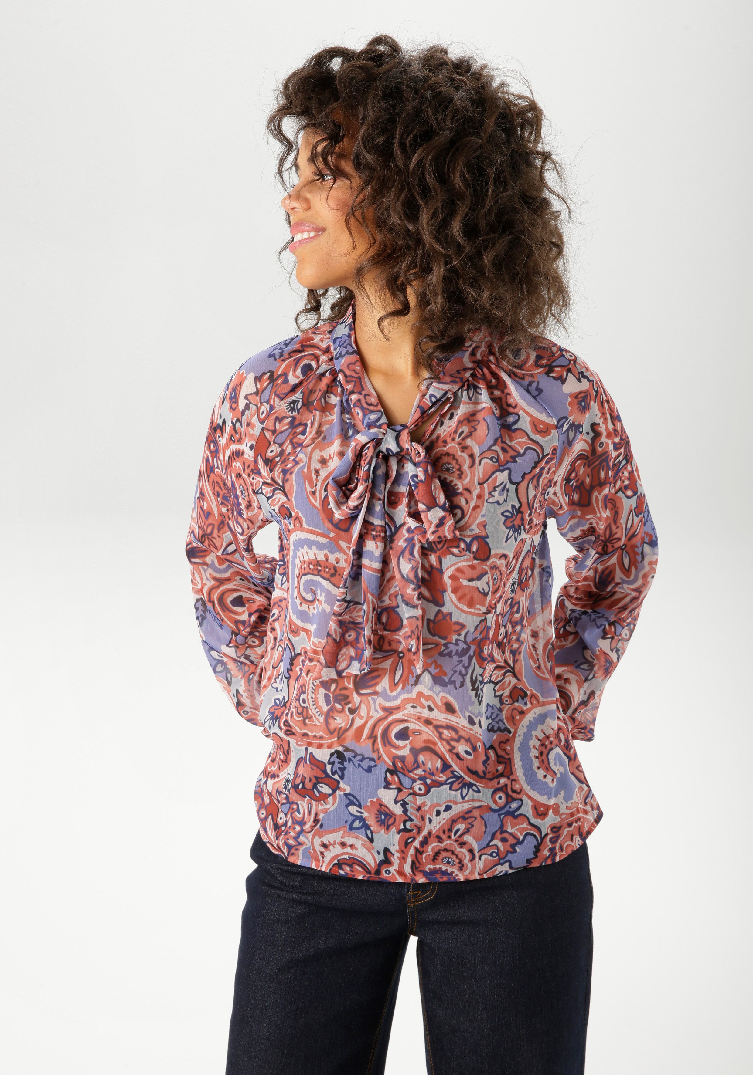 Aniston CASUAL Schlupfbluse mit extravagantem, großflächigen Paisley-Muster günstig online kaufen
