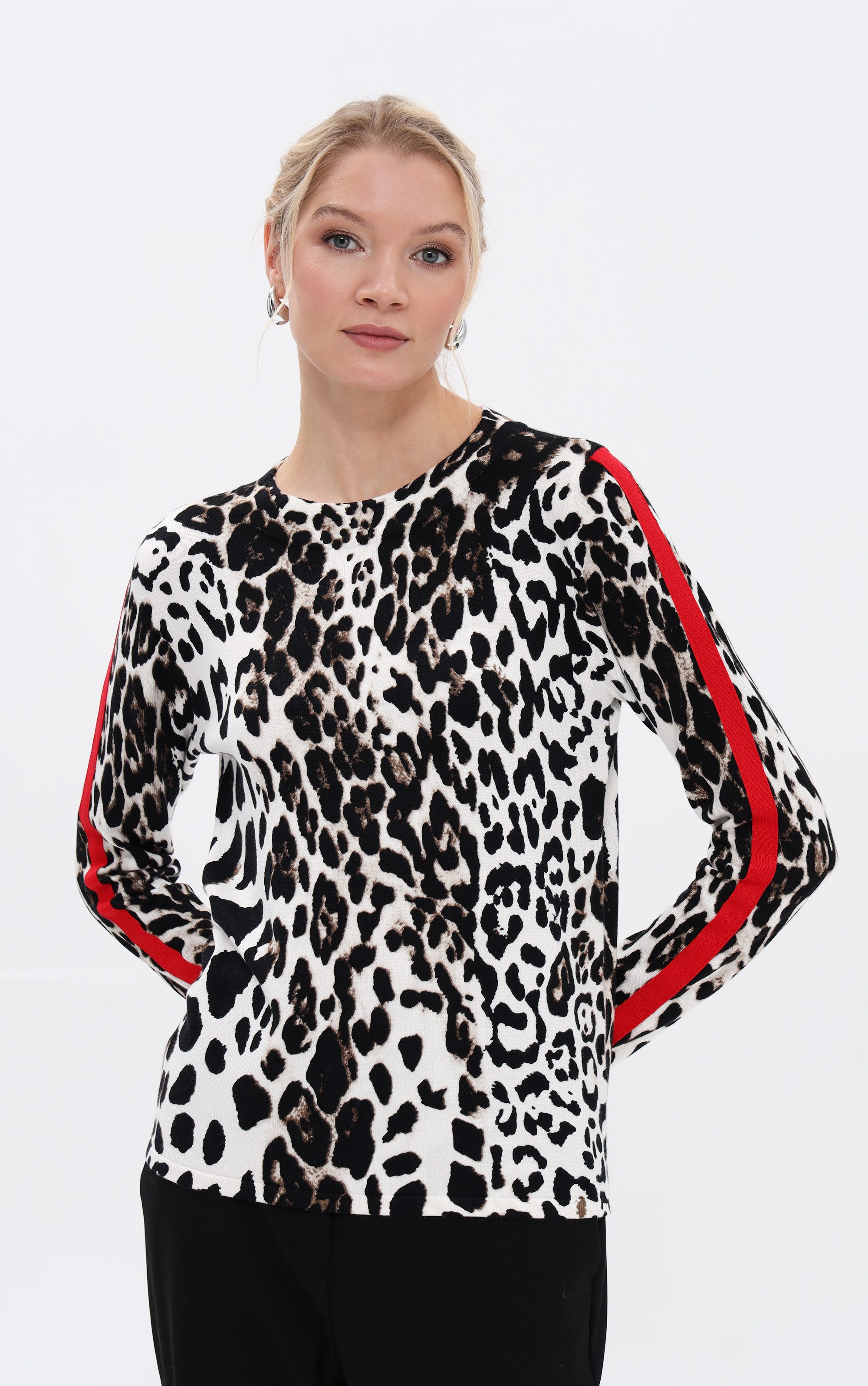 Passioni Strickpullover mit Leomuster und Streifendetail günstig online kaufen