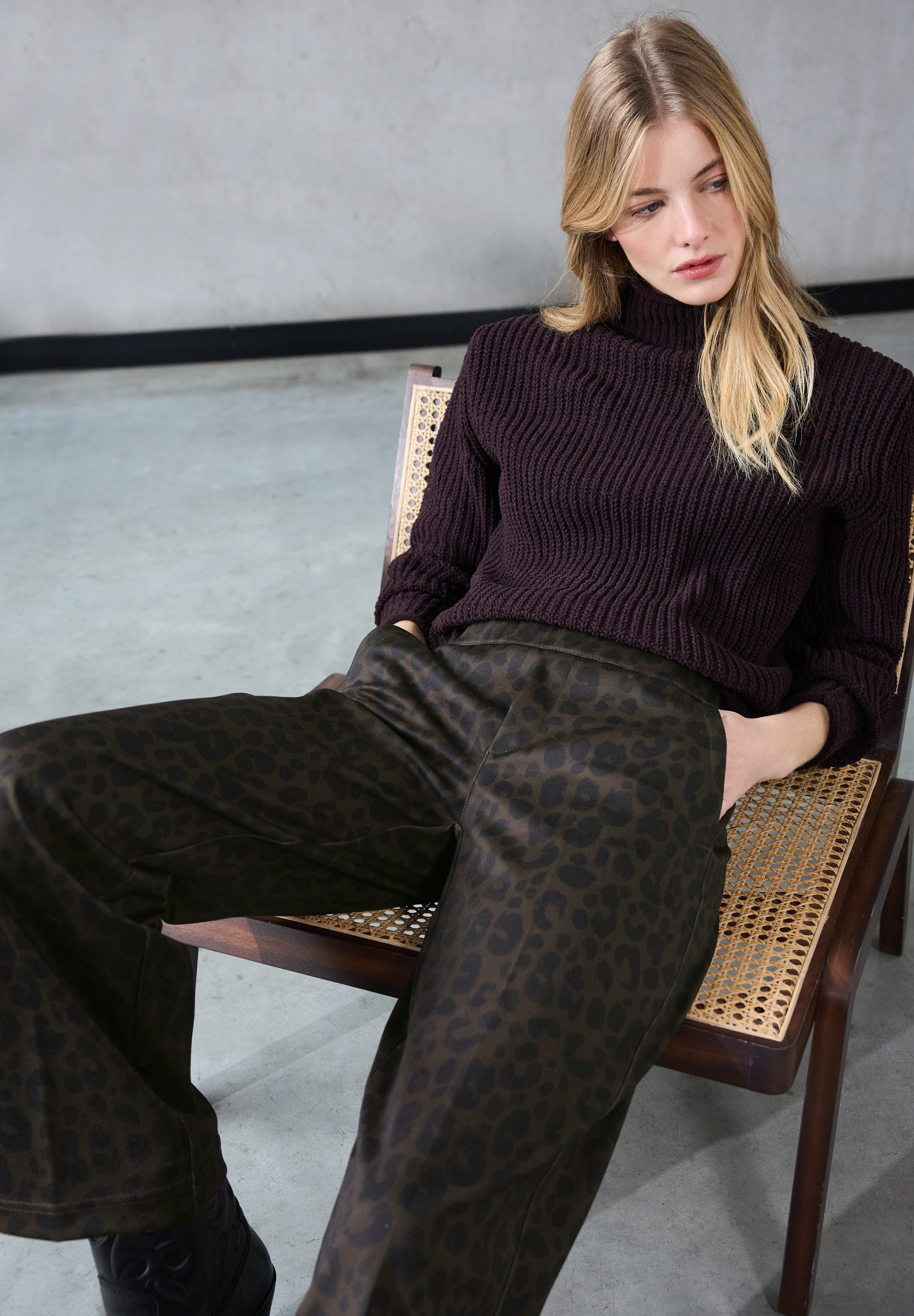 STREET ONE STUDIO Stoffhose Middle Waist