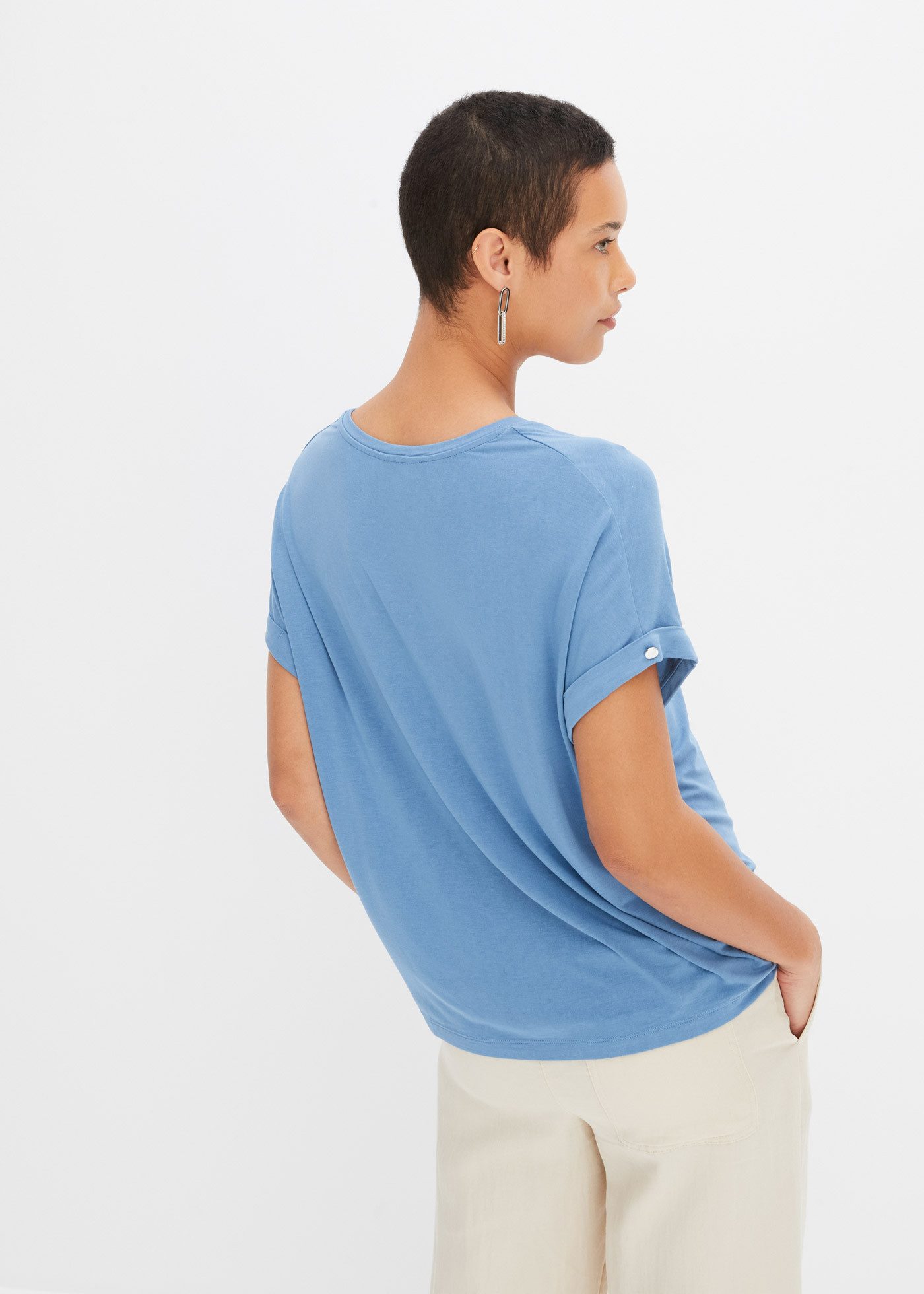 bonprix T-Shirt Oversize-Passform, V-Ausschnitt, für Frühling und Sommer