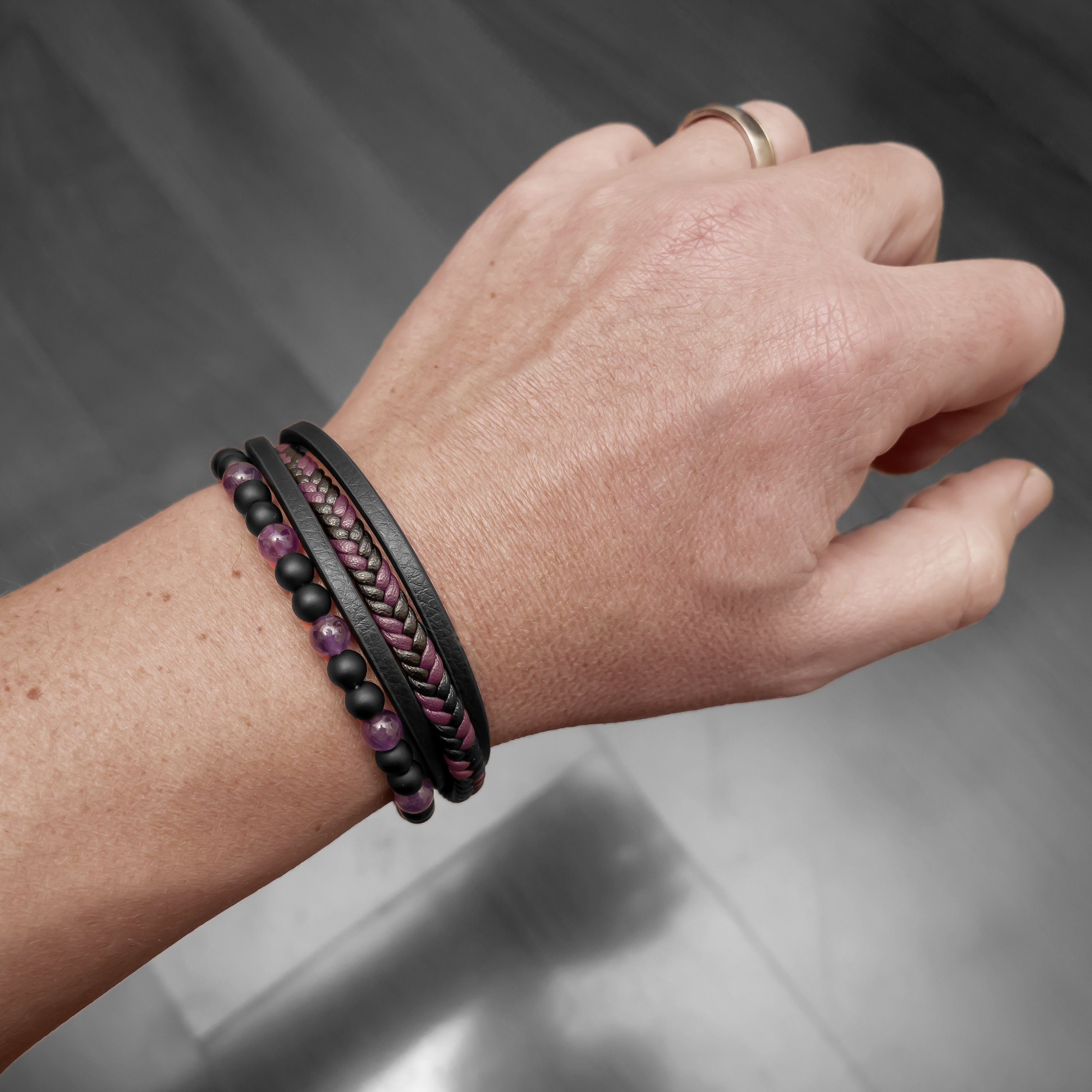 Casual Herren Amethyst Style, (Edelstahl, Perlenarmband Lederarmband Naturstein Echtleder, "FANCY" handgefertigt) UNIQAL.de Lederarmband Geflochten