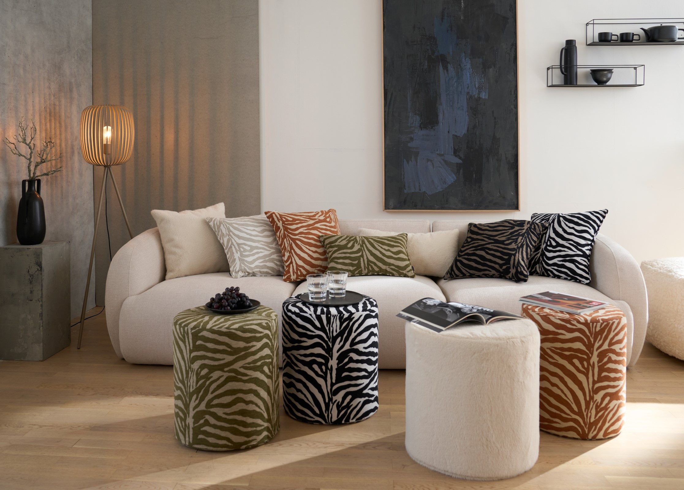 H.O.C.K. Sitzhocker H.O.C.K. Zari Hocker Pouf ø40x45cm rund - Schwarz Weiß Zebra Muster, Hocker, Barhocker & Sitzhocker, Pouf, Badhocker, Wohnzimmer Hocker – Bild 2 von 4