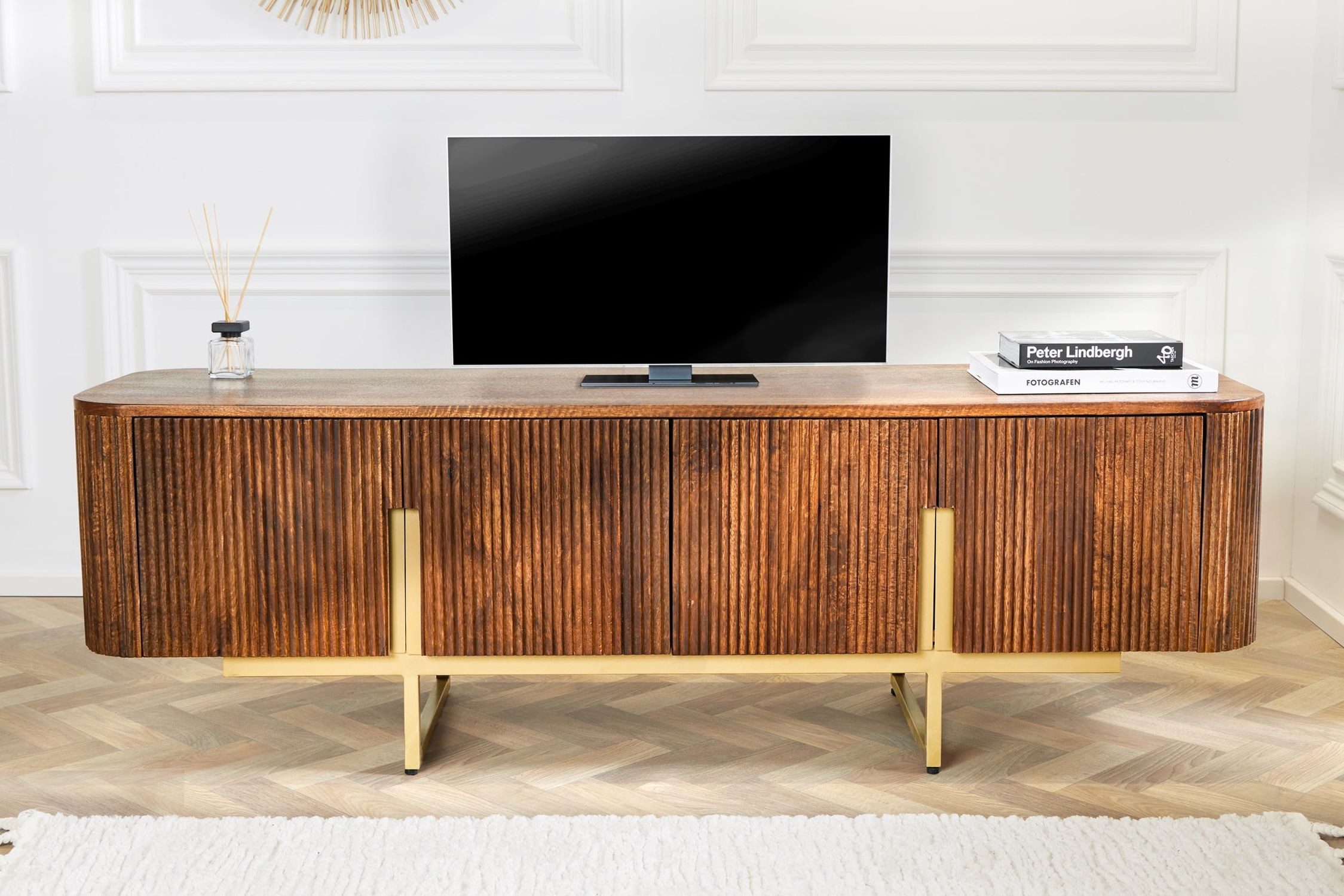 Licht-Erlebnisse TV-Board ANTONIO, 160 cm Mangoholz Metall Art Déco Design Mehrzweck Beistell Schrank
