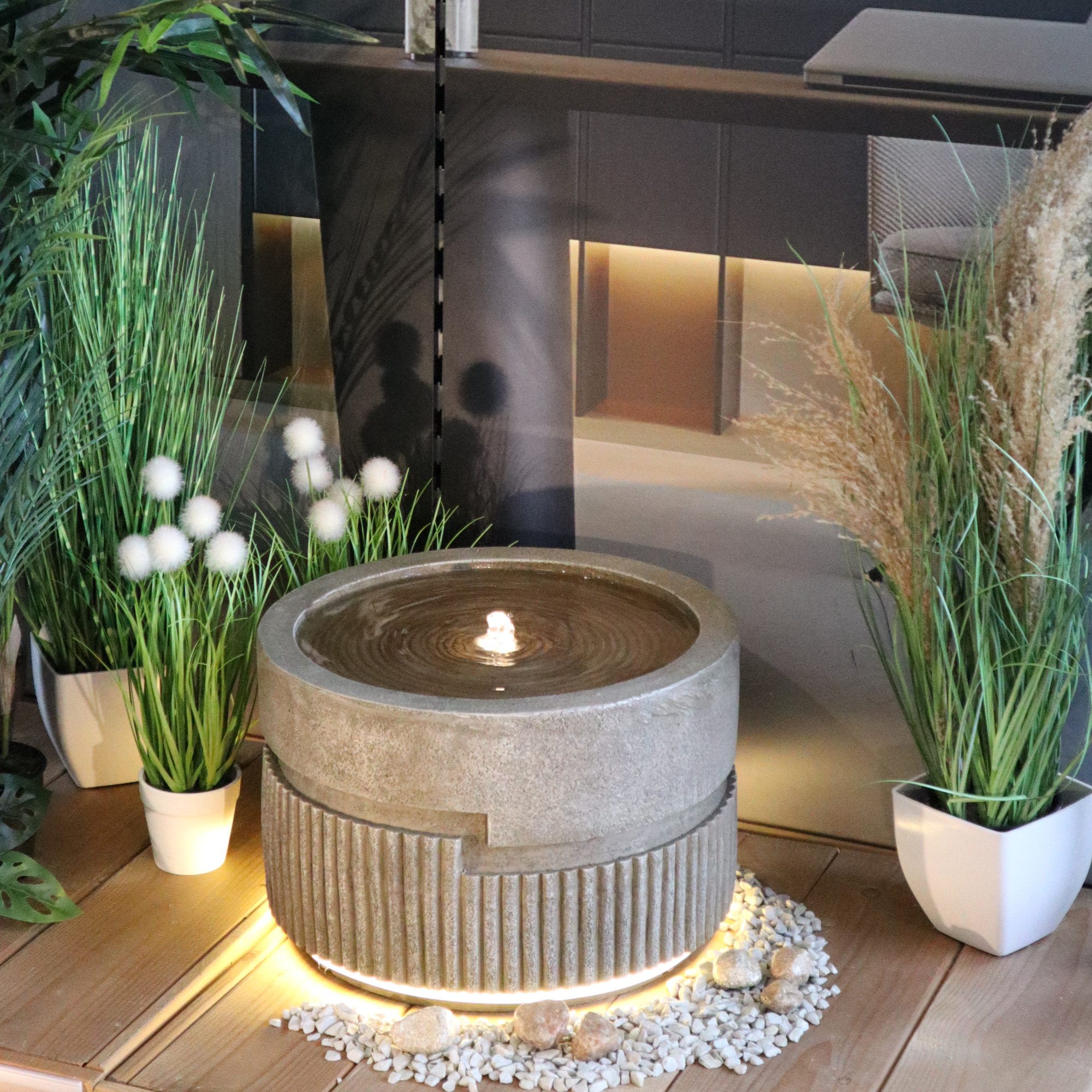 Wacredo Gartenbrunnen Premium Wasserspiel Komplettset Mauritius, Wasserbecken BxT: 39x39 cm, Gesamtmaß: 39 x 39 x 25cm (L x B x H)