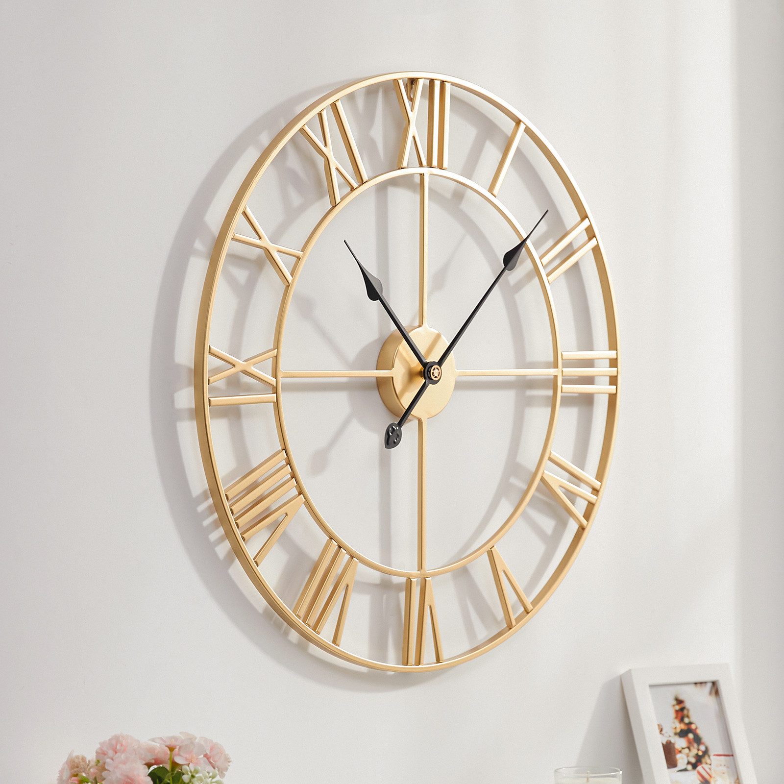 Yorbay Wanduhr Große XL aus Metall,Wohnzimmeruhr mit Romischer Ziffern Vintage (Wanduhr 60 cm für Wohnzimmer, Schlafzimmer, Küche, Restaurants) – Bild 4 von 5