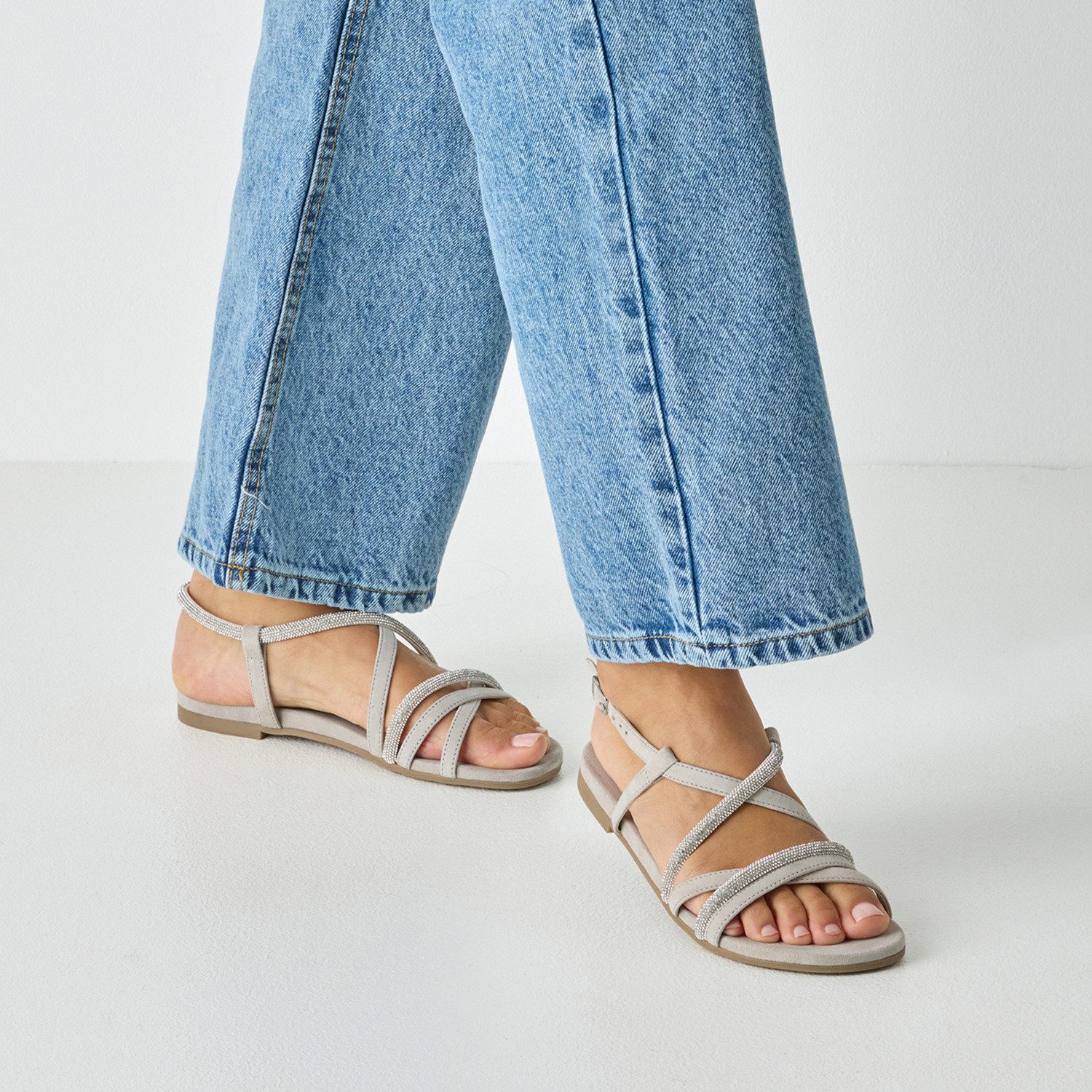 Tamaris Riemchensandale Sommerschuh, Sandalette mit feinen Riemchen