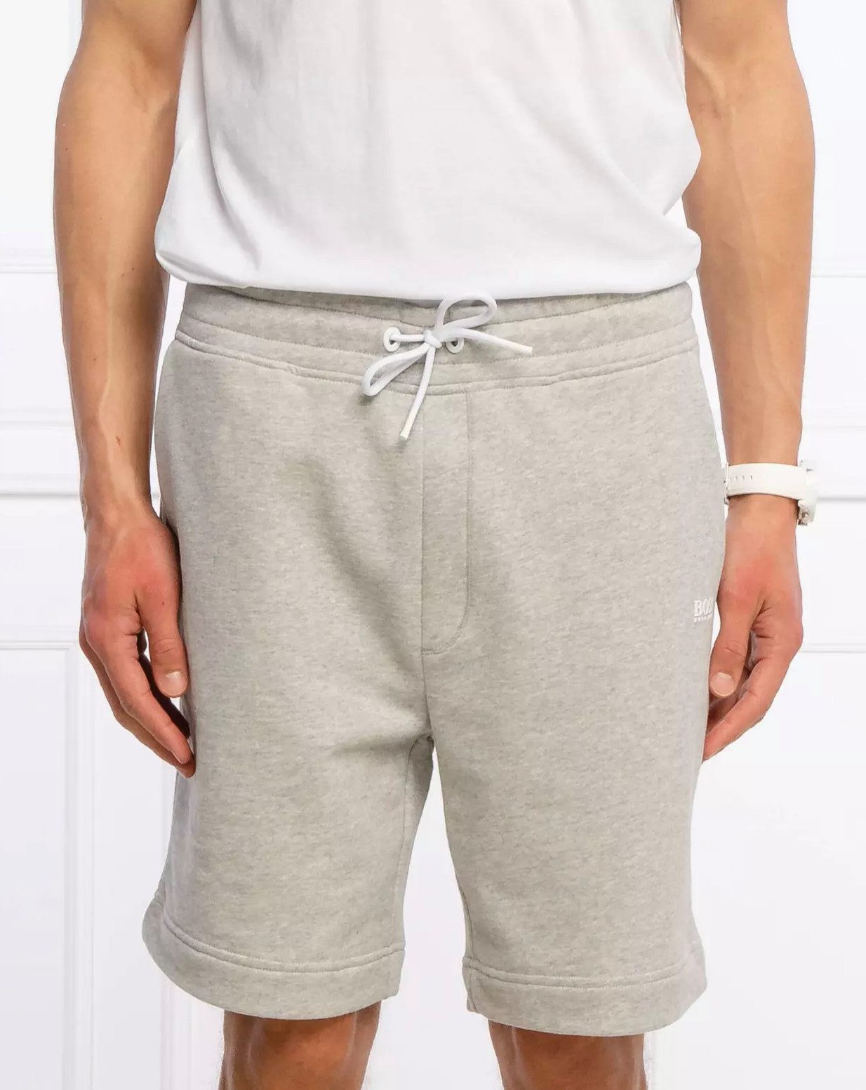 BOSS Sweatshorts Herren Skeevito Sport Shorts Hose Herstellung aus Bio-Baumwolle