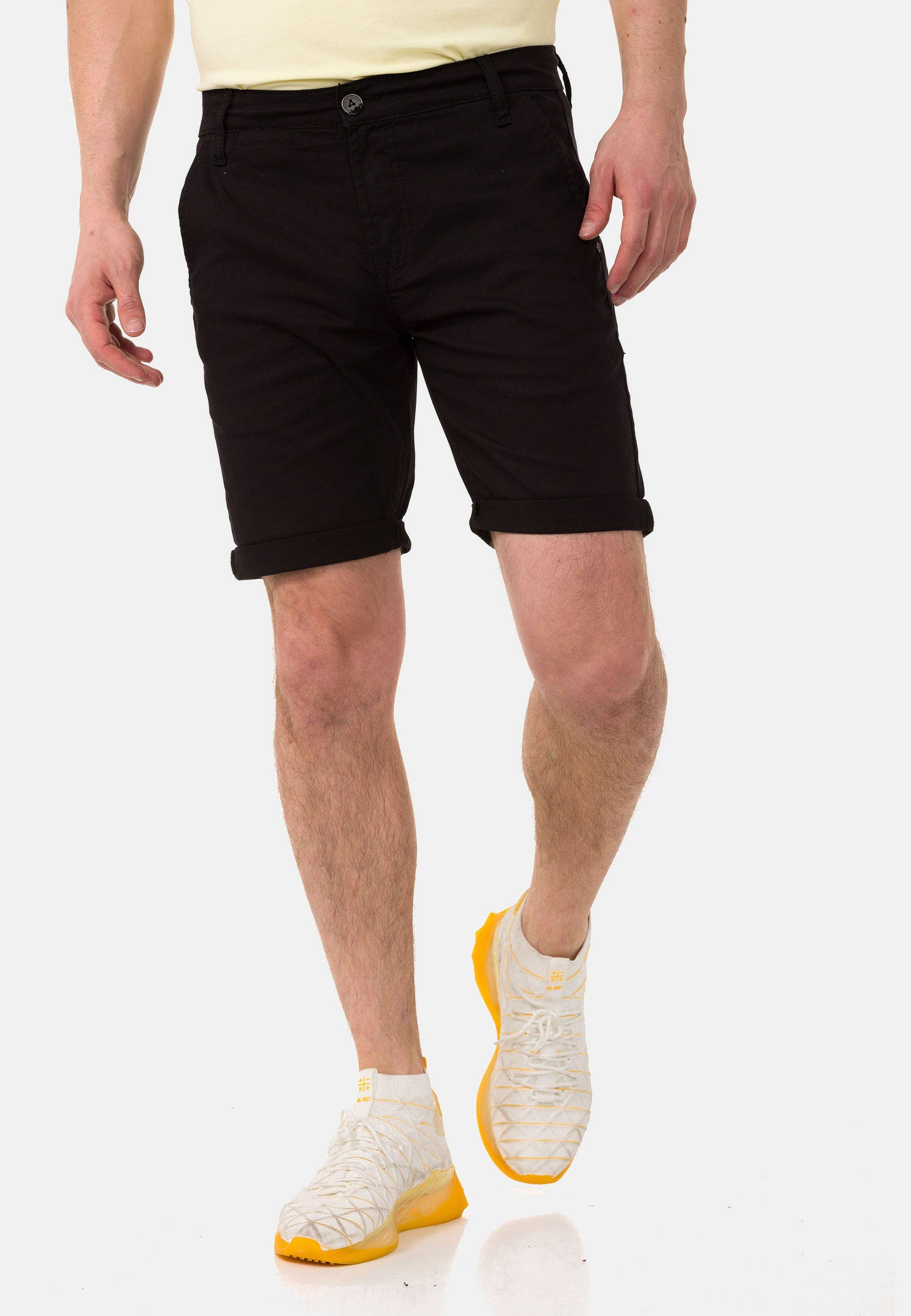 Cipo & Baxx Shorts im einfarbigen Look schwarz | Shorts