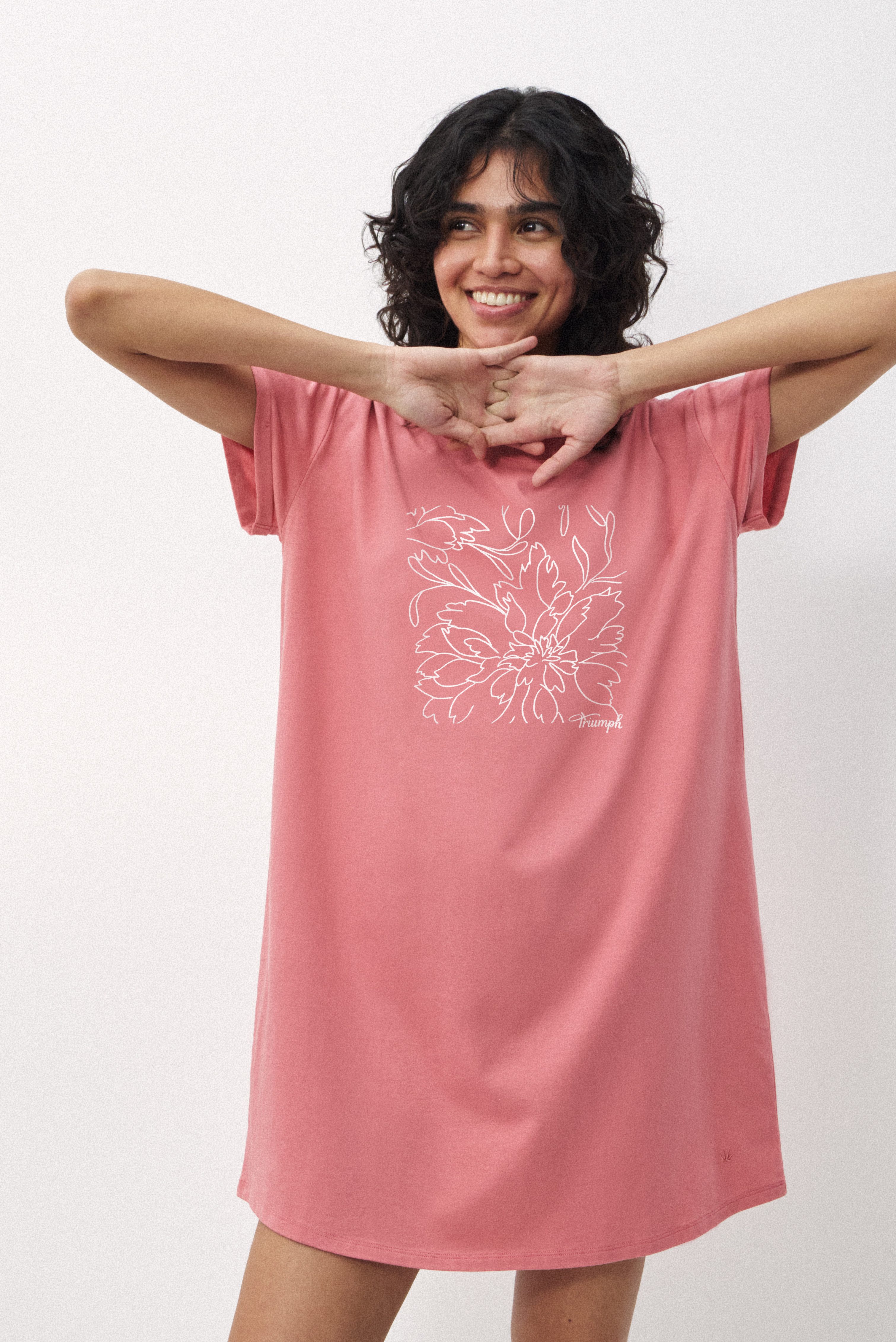 Triumph Nachthemd Nightdresses NDK X 01 floraler Print vorn, Rundhals, Kurzarm