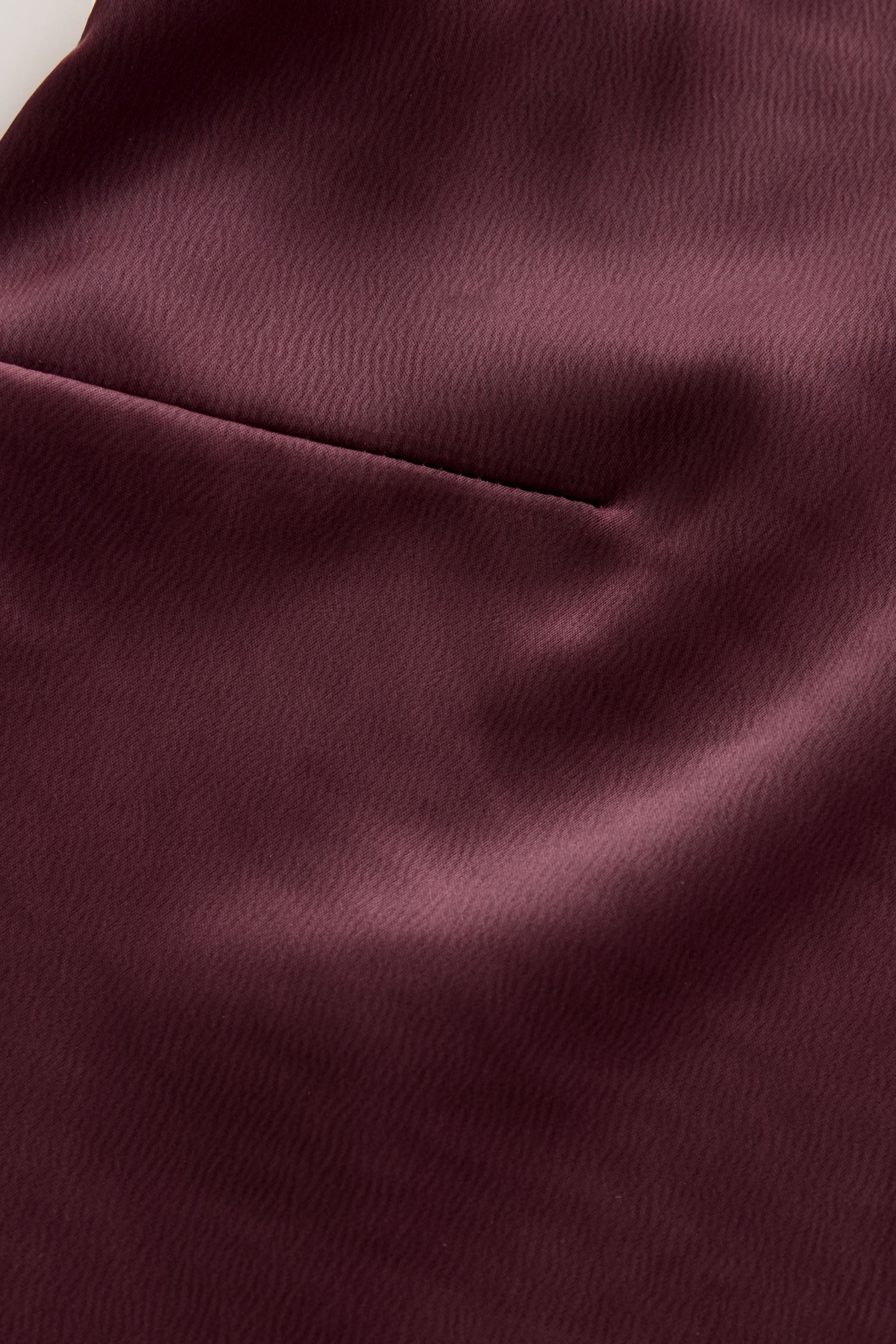 Next Blusentop Trägertop aus Satin mit Kerbausschnitt (1-tlg) – Bild 3 von 3