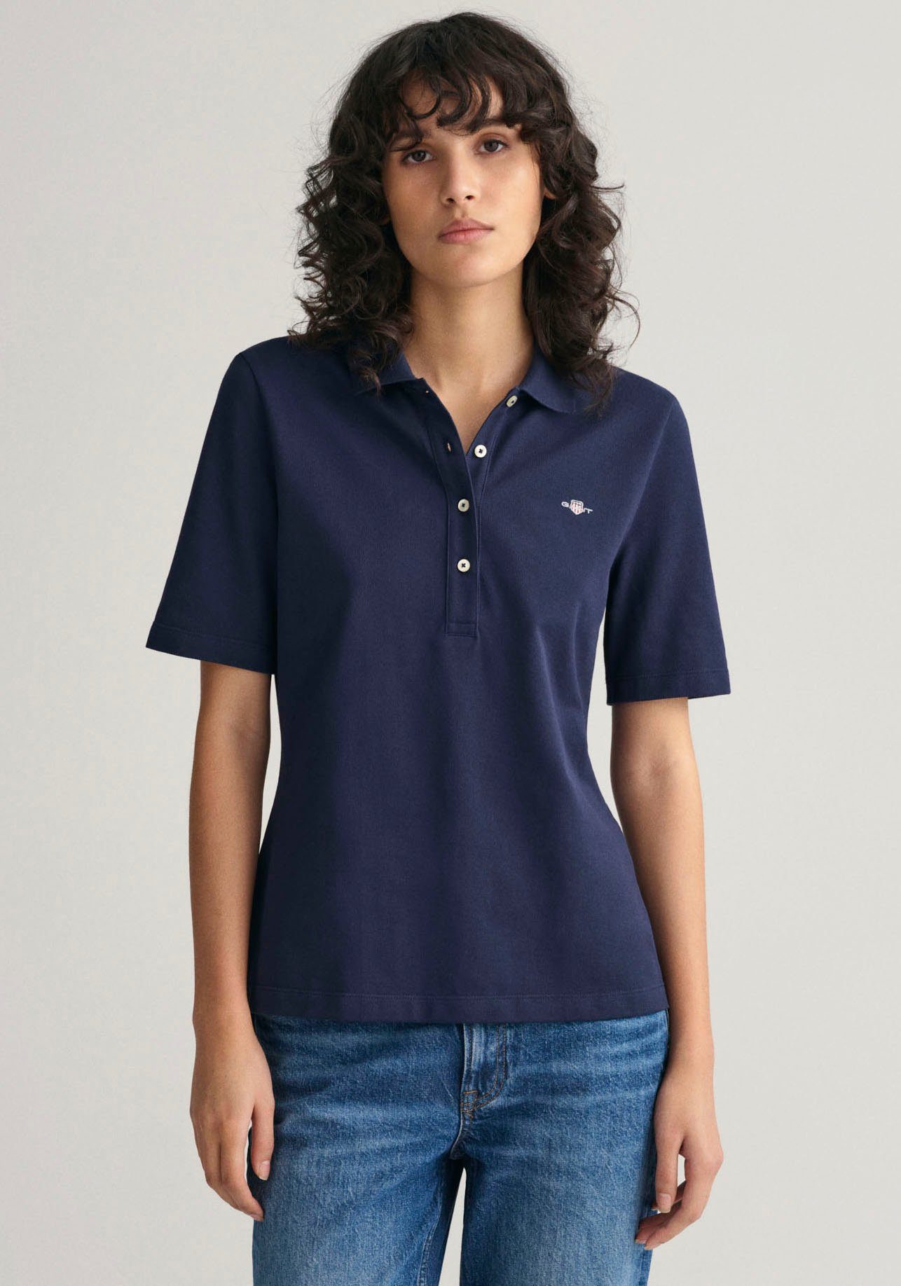 Gant Poloshirt SLIM SHIELD KA PIQUE POLO mit grafischer Logostickerei auf der Brust evening blue | Poloshirts