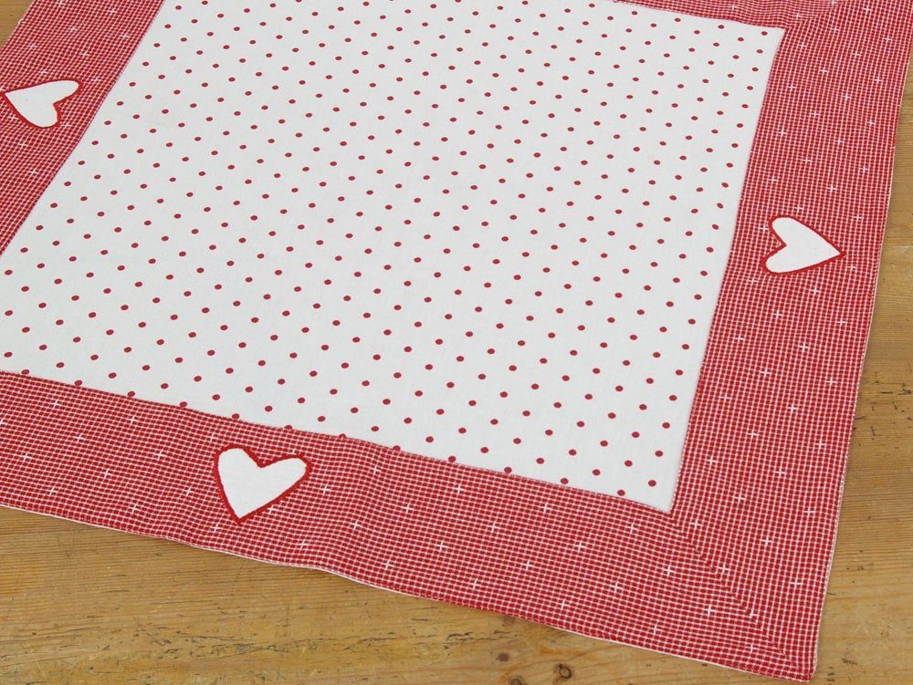 matches21 HOME & HOBBY Tischdecke Tischdecke ROSI Landhaus Herz rot grau, 100 % Baumwolle, in 70x70 cm (1-tlg), Pflegeleicht waschbar bis 30° Grad