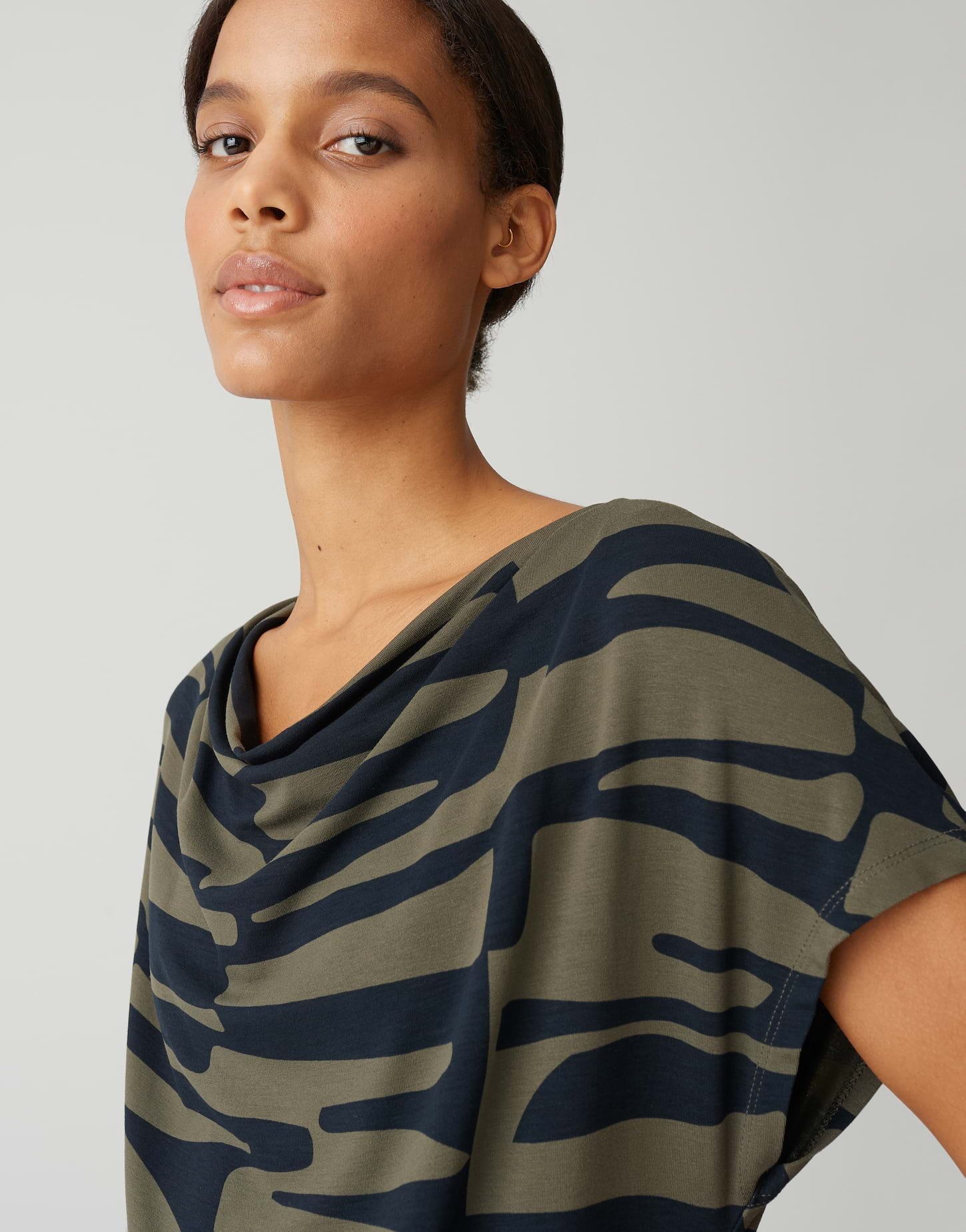 OPUS Print-Shirt SAPAYA aus fließender Viskose