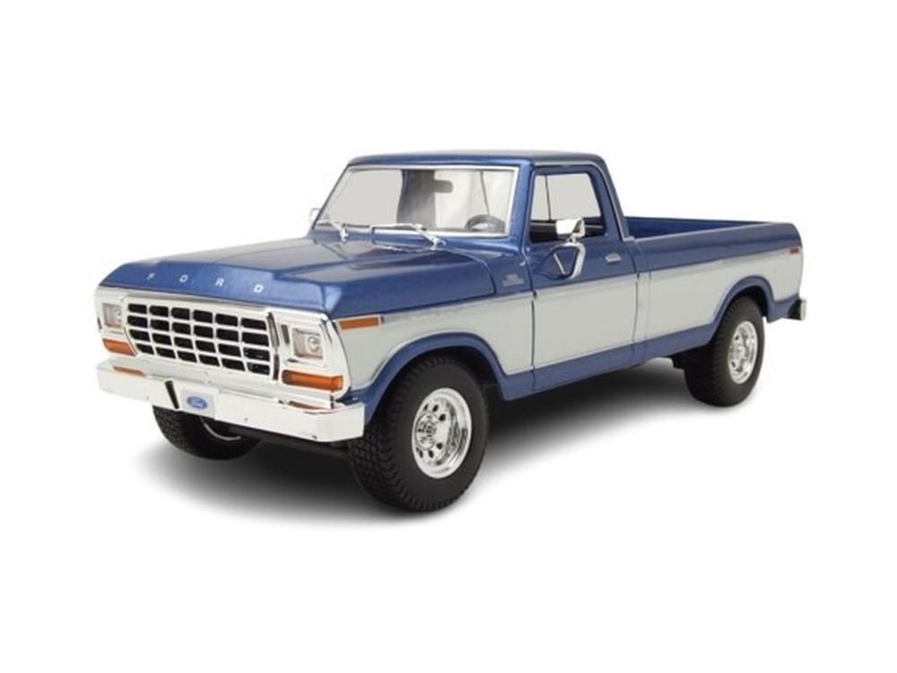 Maisto® Modellauto Ford F-150 Pick Up 1979 blau metallic weiß, Maßstab 1:18