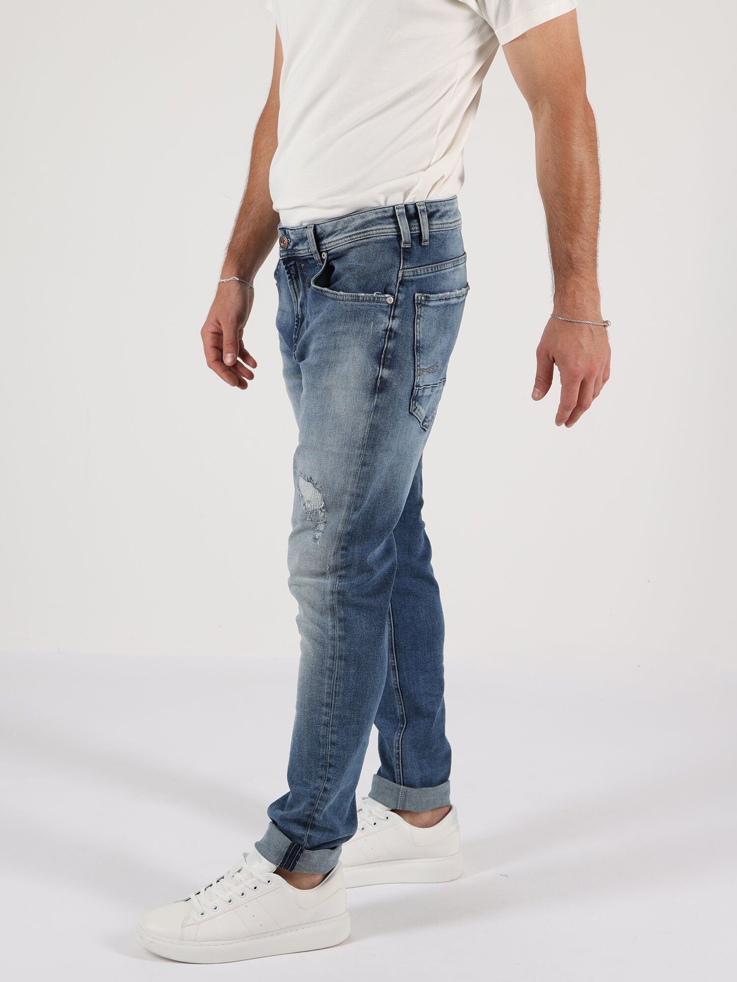 Recite Denim of Ricardo Miracle Blue Regular-fit-Jeans