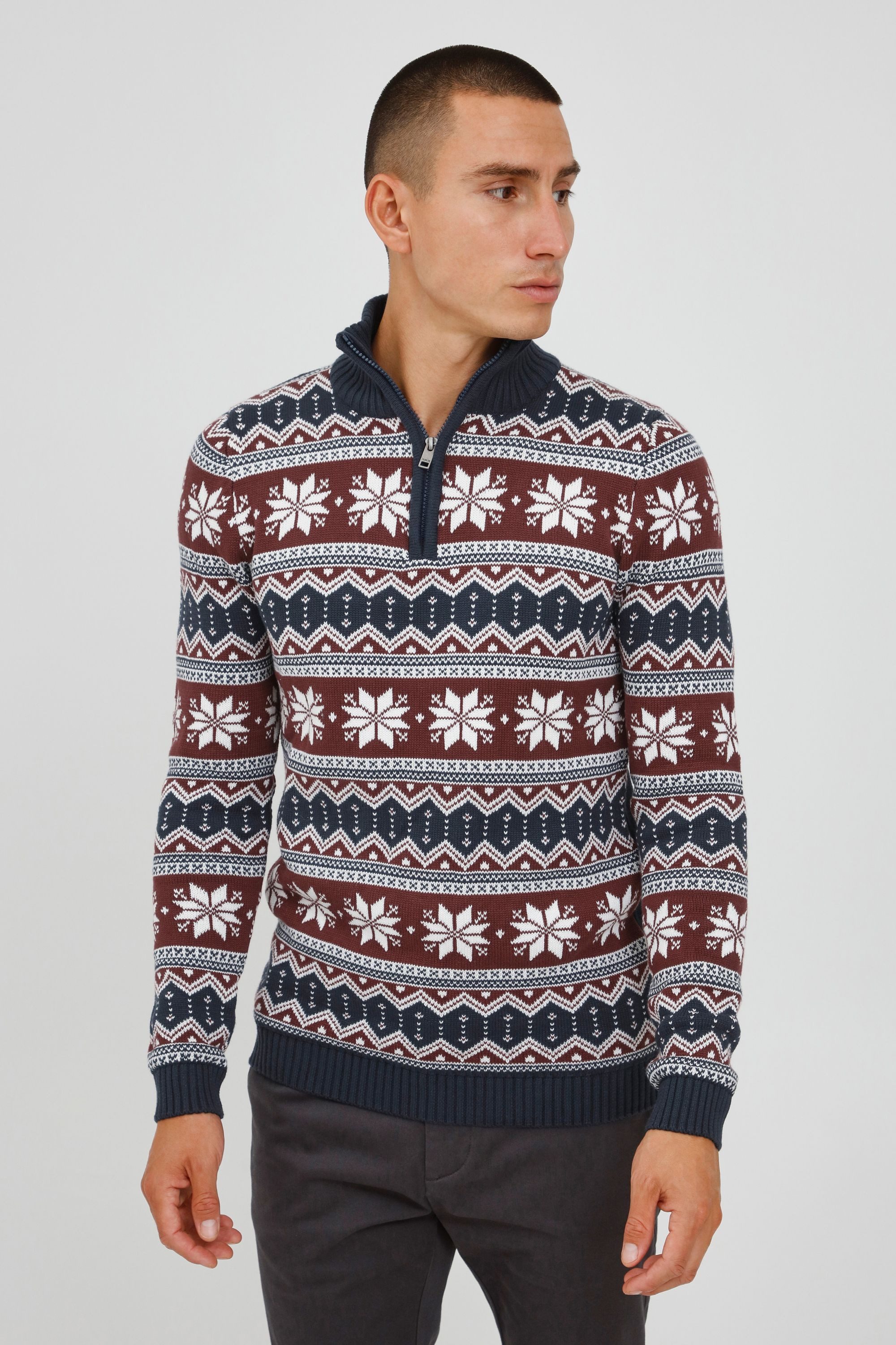 !Solid Troyer SDWinoldo Troyer mit Weihnachts-Strickmuster