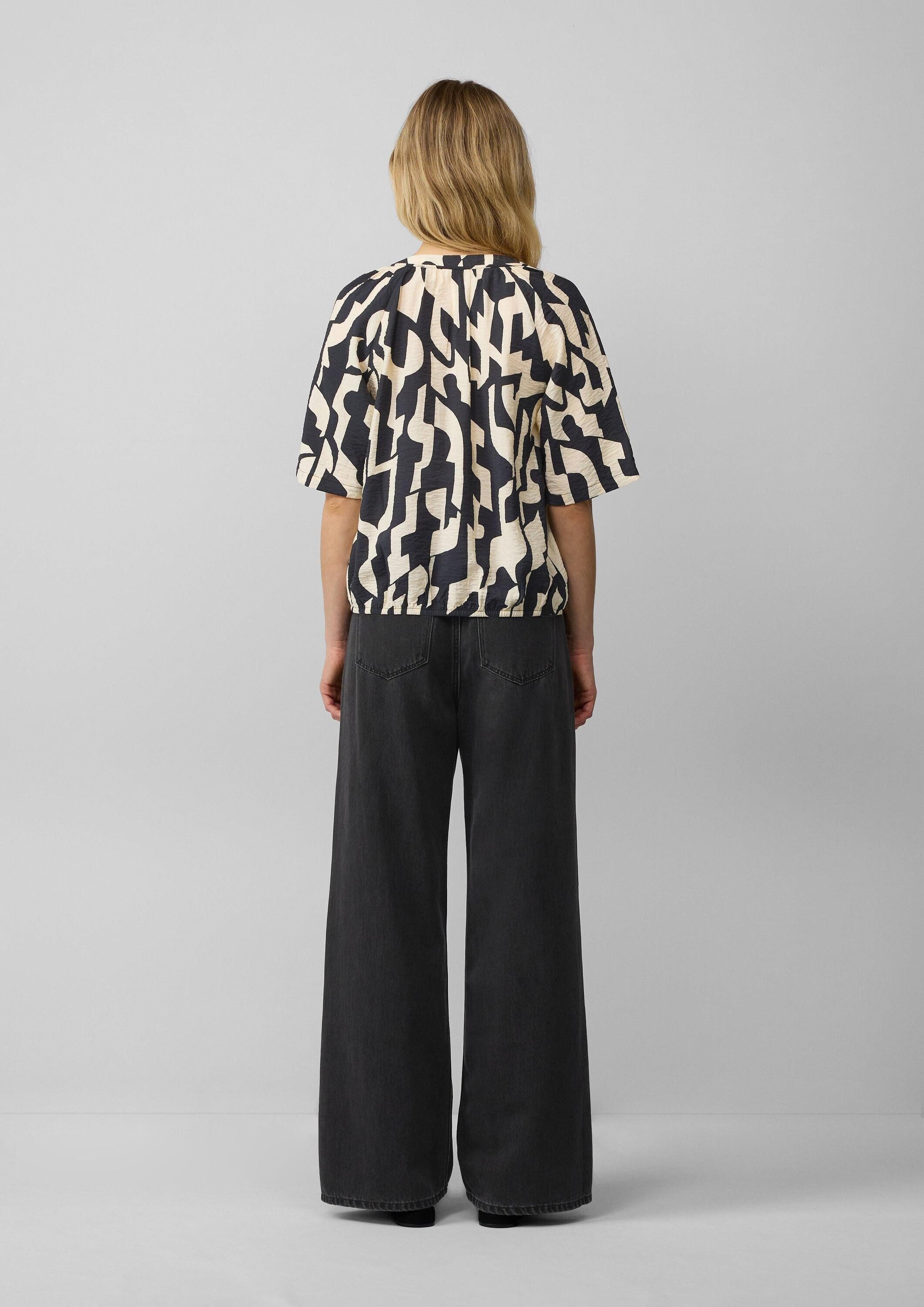 s.Oliver Kurzarmbluse Bluse Strukturierte Bluse mit Halbarm im O-Shape