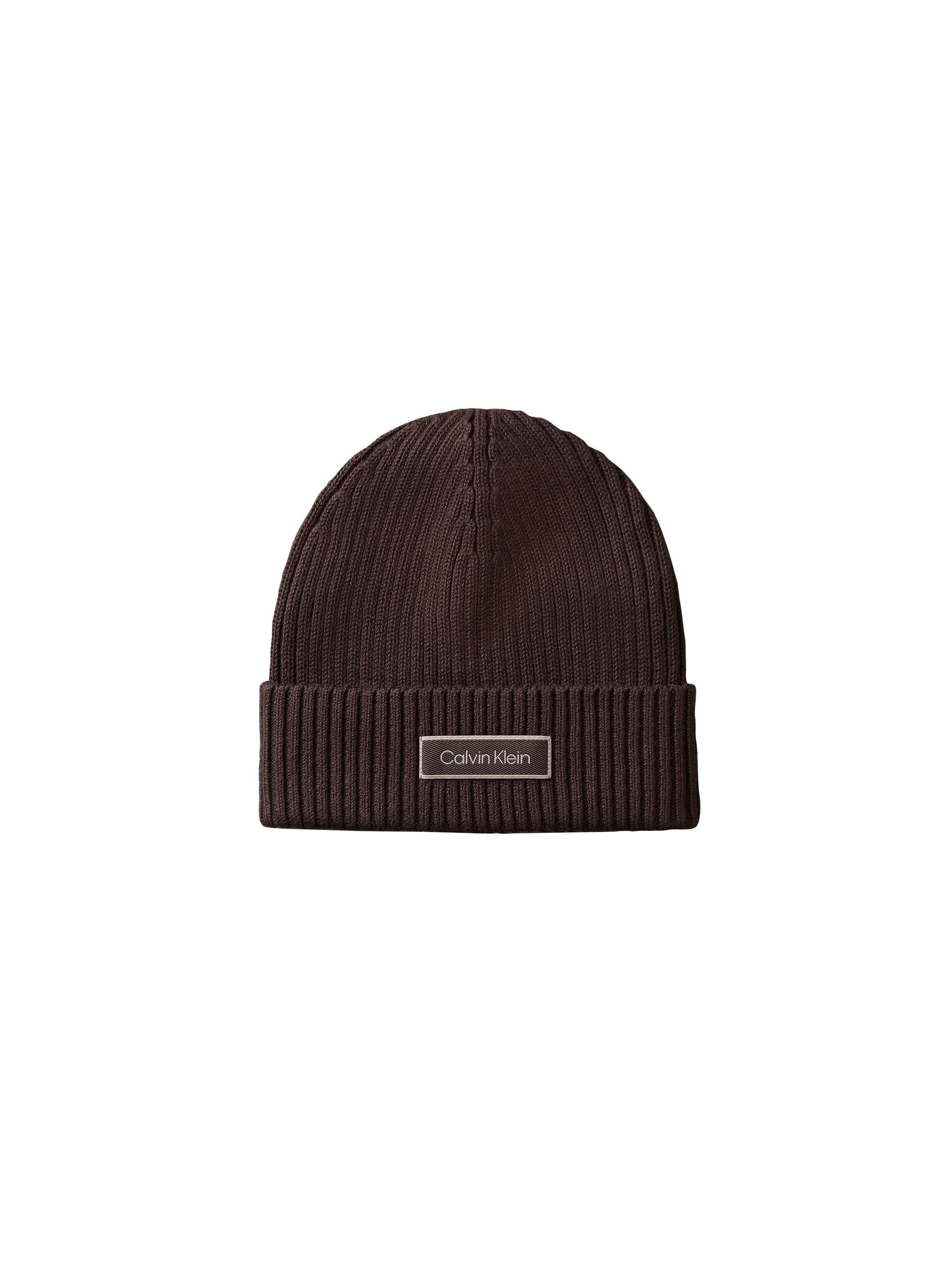 Calvin Klein Strickmütze PATCH CHUNKY RIB COTTON BEANIE mit Markenlogo