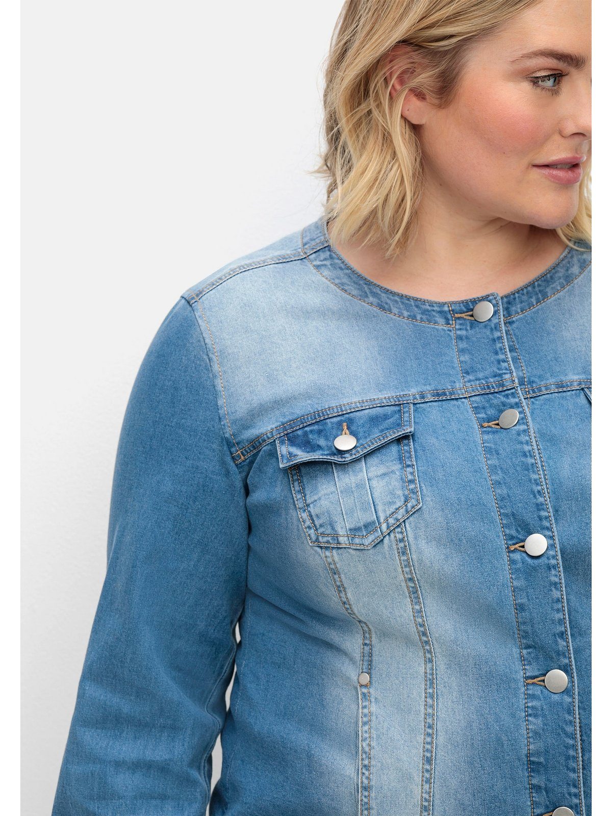 Große Denimqualität Sheego elastischer Größen Jeansjacke in