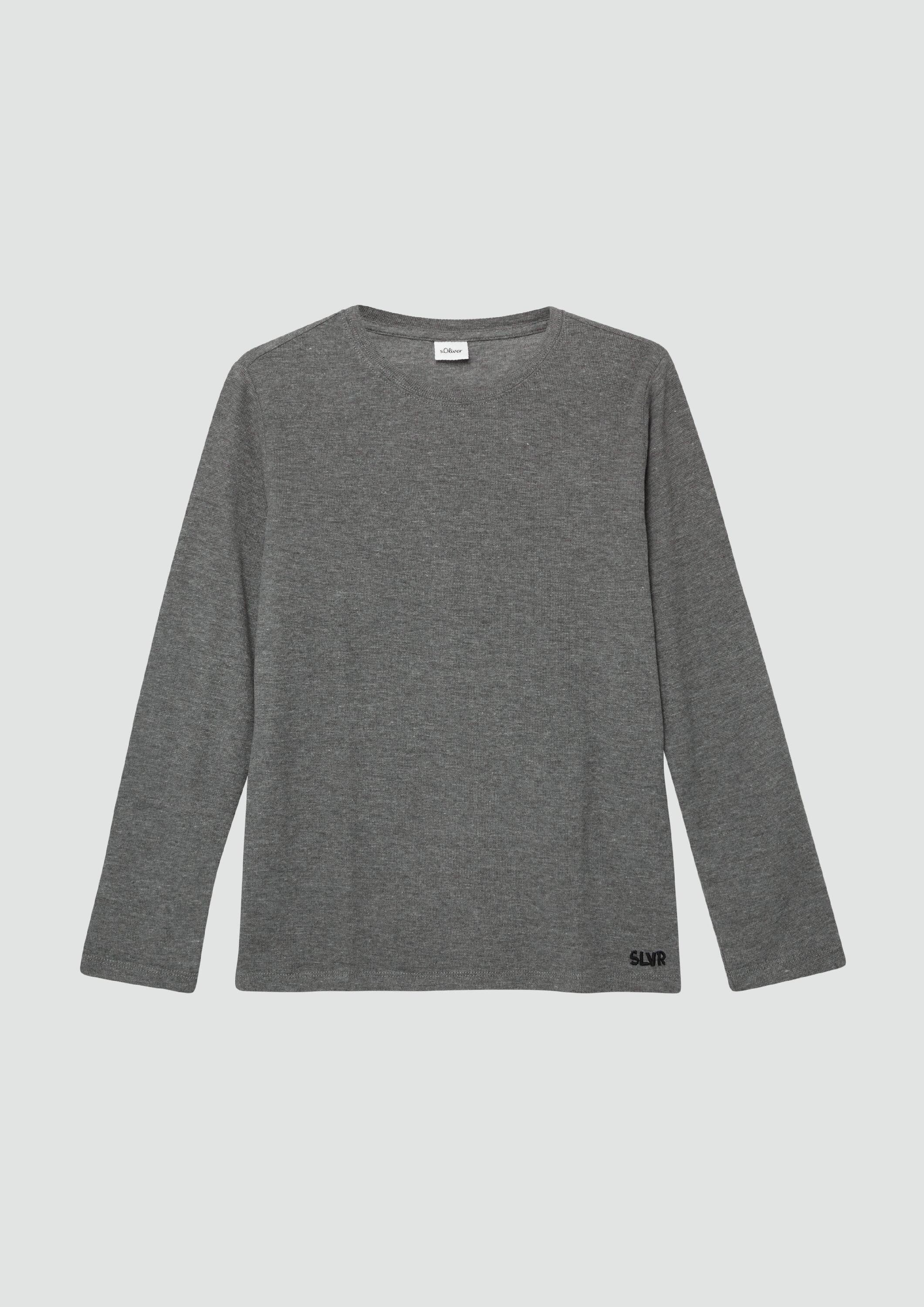 s.Oliver Langarmshirt T-Shirt Strukturiertes Langarm-Jerseyshirt mit kleiner Stickerei