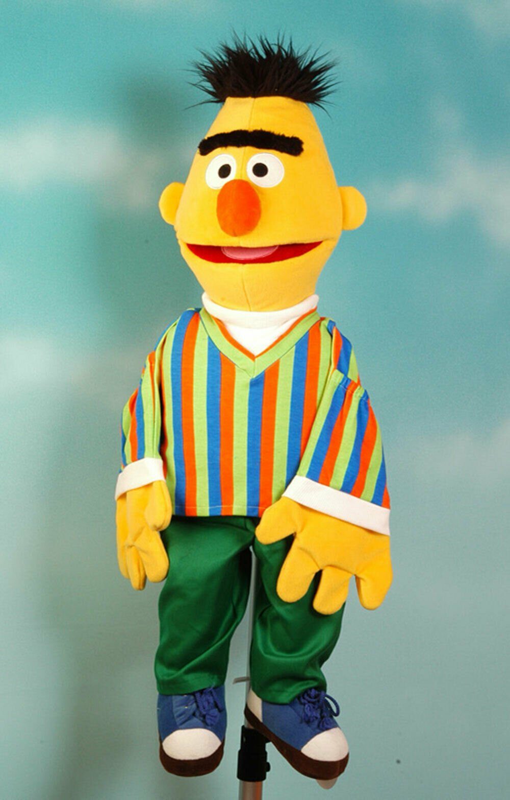 Living Puppets Handpuppe Living Puppets® Handpuppe Bert 45 cm SE201 (Packun günstig online kaufen