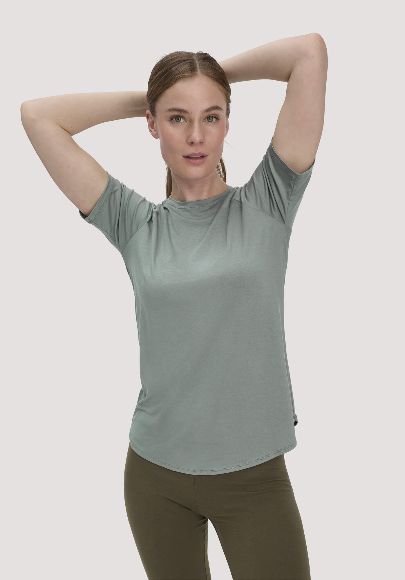 Hessnatur T-Shirt ACTIVE COMFORT aus TENCEL™ Lyocell (1-tlg) günstig online kaufen