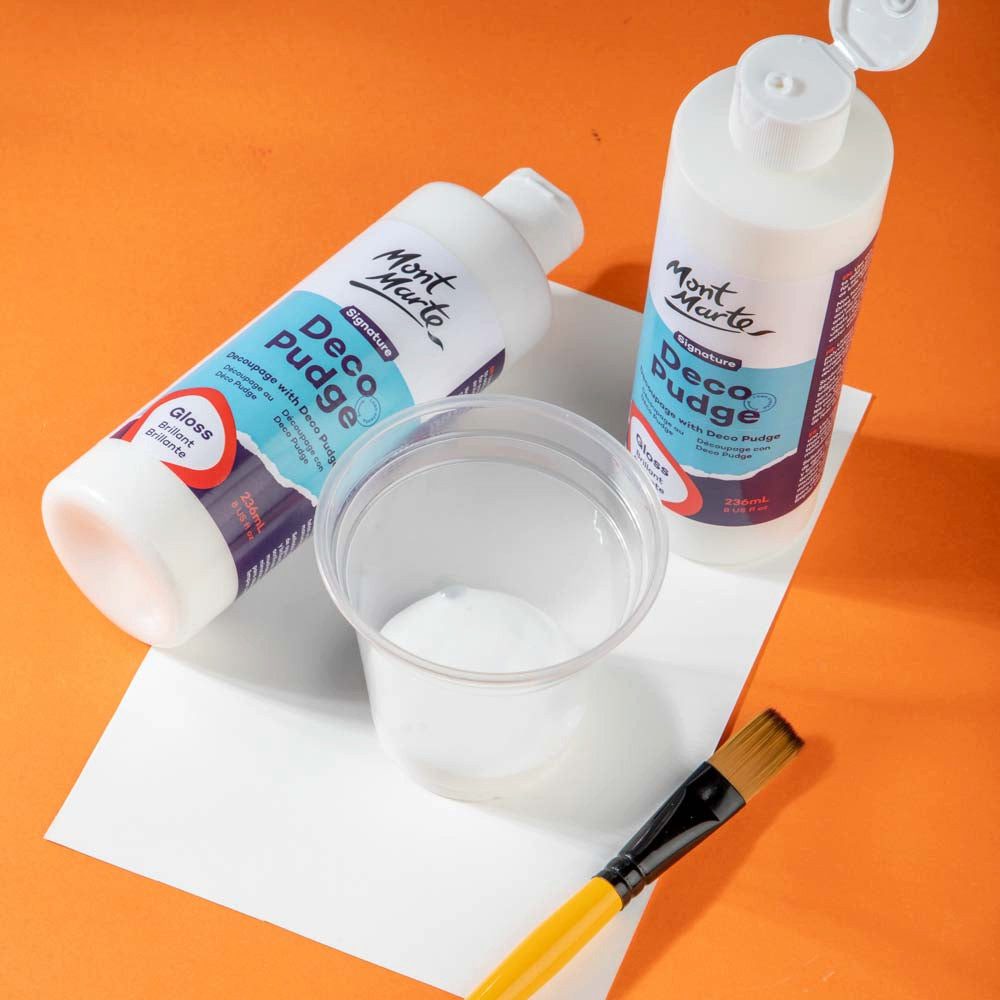 Mont Marte Firnis 3in1 Kleber, Versiegelung & Lack mit Hochglanz Finish, 236 ml, Für Decoupage, Holz, Papier, Stoff, DIY & Bastelprojekte