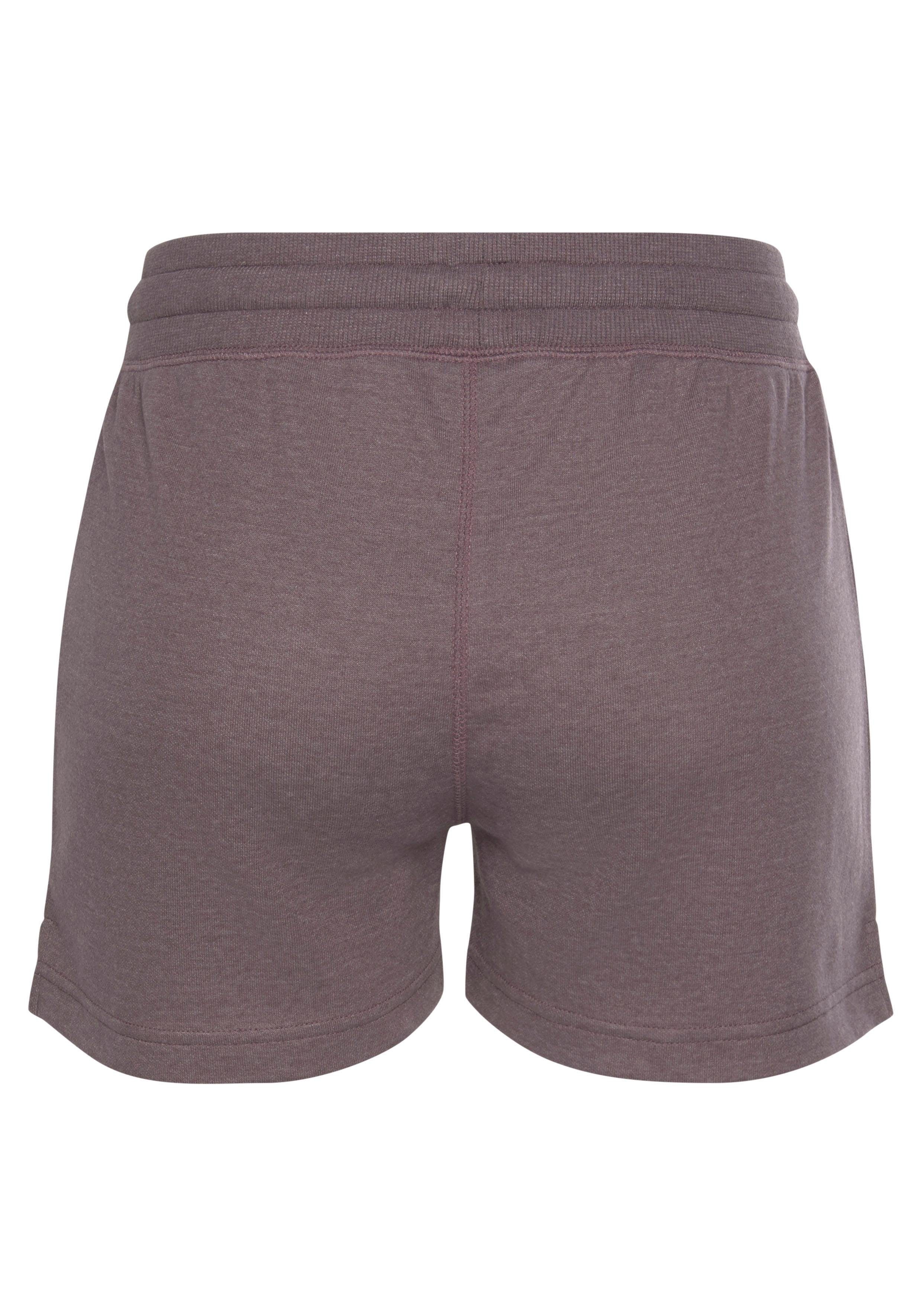 Bench. Loungewear Relaxshorts Sweathose mit kurzen Seitenschlitzen und seitliche Taschen, Loungewear – Bild 4 von 5