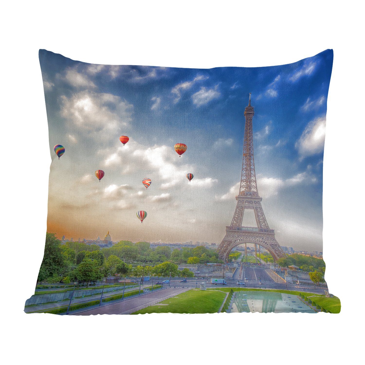 MuchoWow Dekokissen Der Eiffelturm mit Heißluftballons im Hintergrund über Paris, Zierkissen mit Füllung für Wohzimmer, Schlafzimmer, Deko, Sofakissen