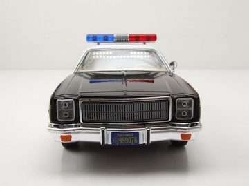 GREENLIGHT collectibles Modellauto Plymouth Fury Metropolitan Police 1977 schwarz weiß Terminator Modella, Maßstab 1:24