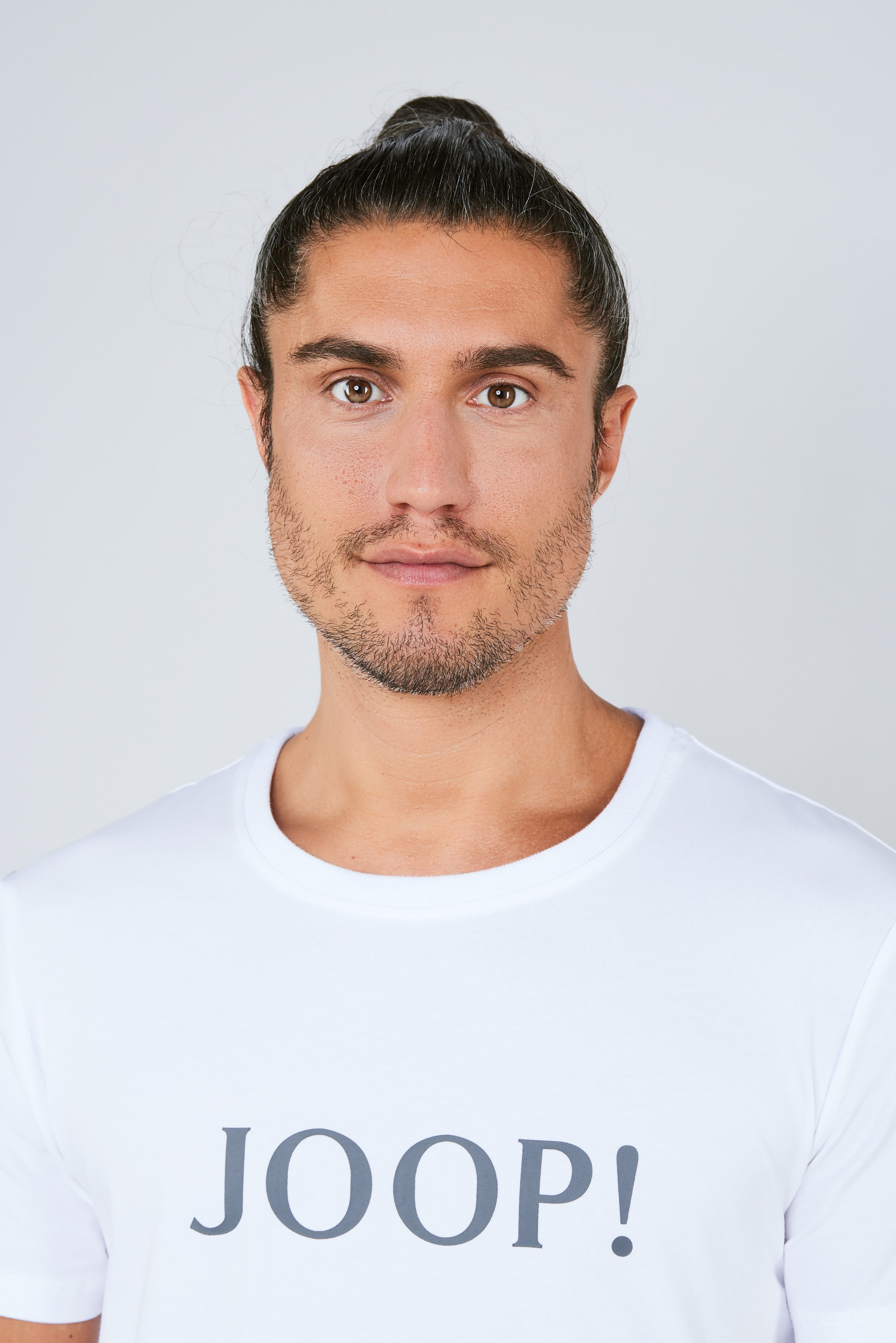 JOOP! T-Shirt Comfort Rundhalsausschnitt, Logoschriftzug, kurzärmelig – Bild 4 von 5