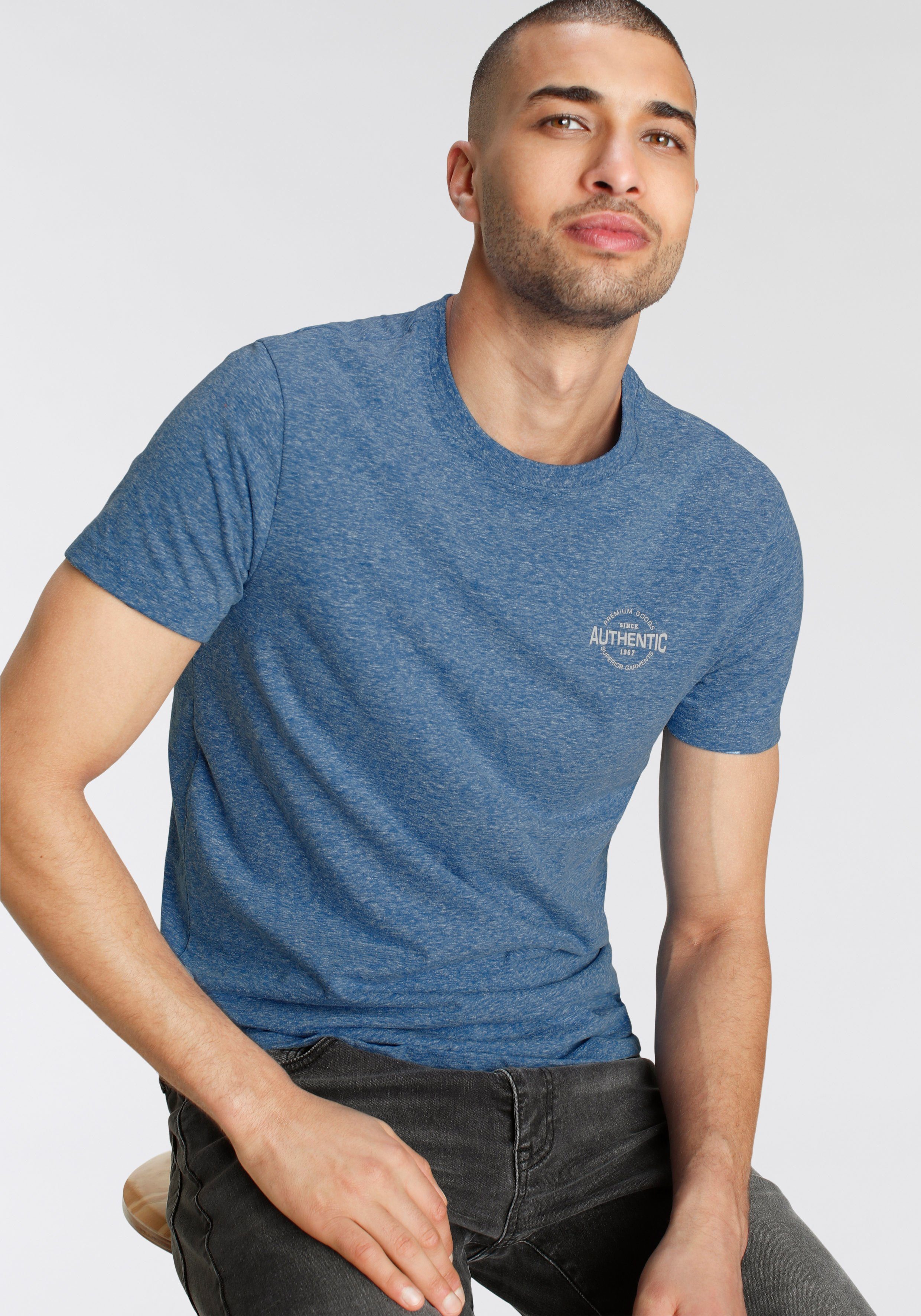 AJC T-Shirt in besonderer Melange blau meliert Optik Print mit Logo und