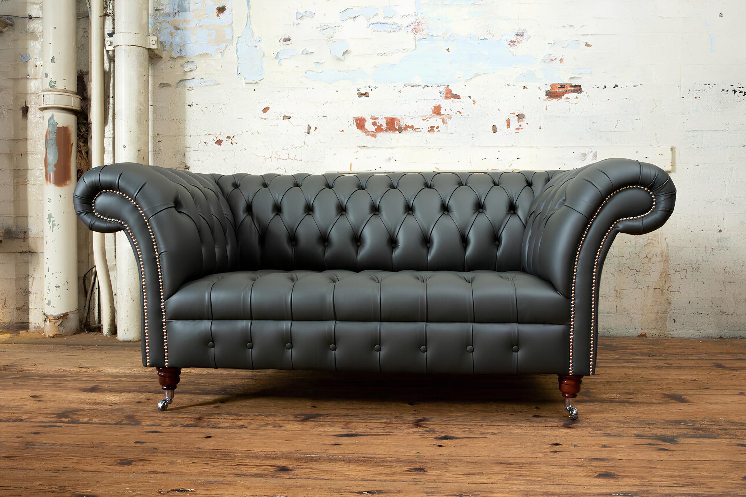Xlmoebel Chesterfield-Sofa Zweisitzer Ledersofa im Chesterfield-Design mit bequemer Polsterung, Hergestellt in Europa