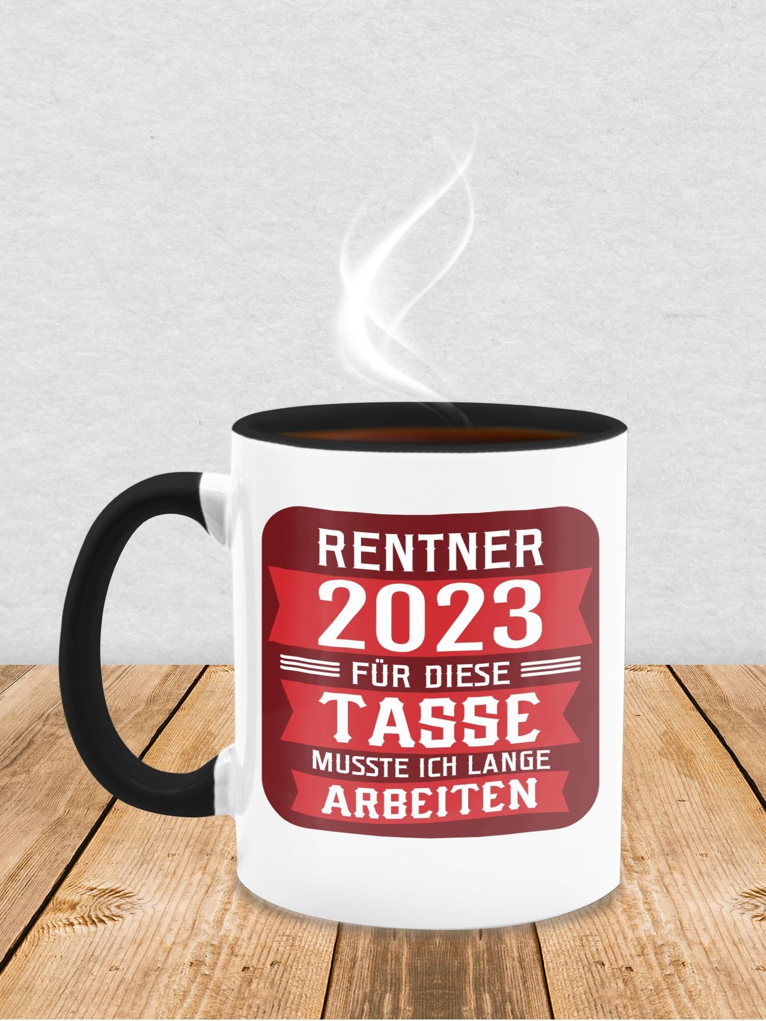 2023 Shirtracer Tasse Rente - 1 Geschenk Rentner rot, Schwarz Kaffeetasse Keramik,