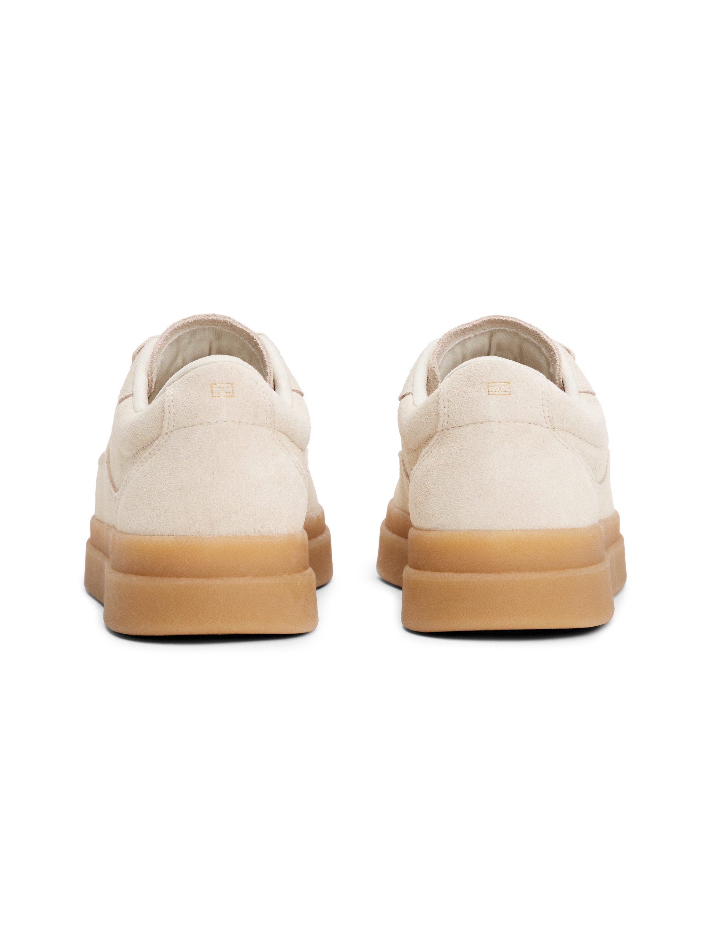 Tommy Hilfiger MODERN COURT SNEAKER SUEDE Plateausneaker, Freizeitschuh, Ha günstig online kaufen