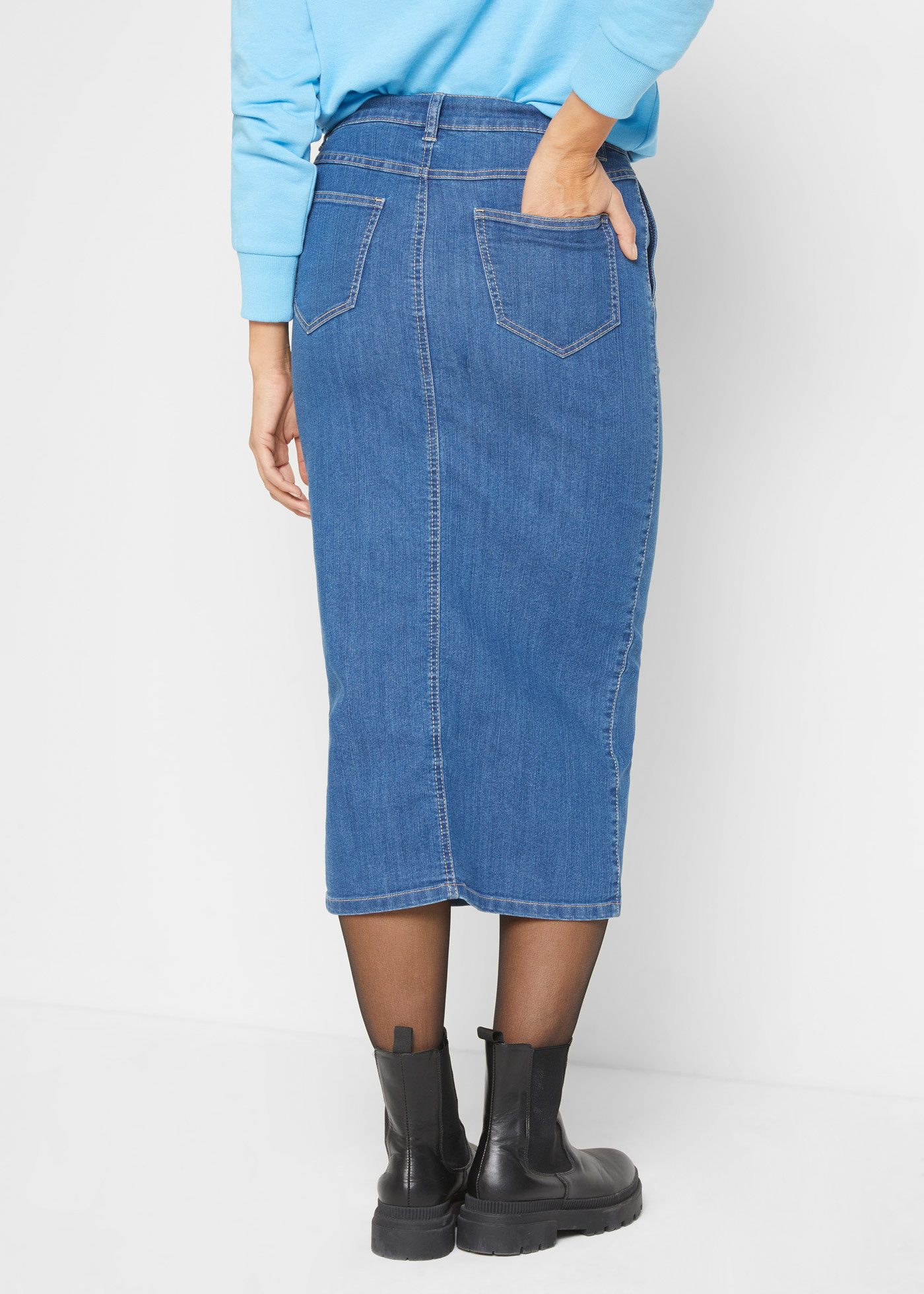 bonprix Jeansrock mit Schlitz und aufgesetzten Taschen vorn und hinten günstig online kaufen